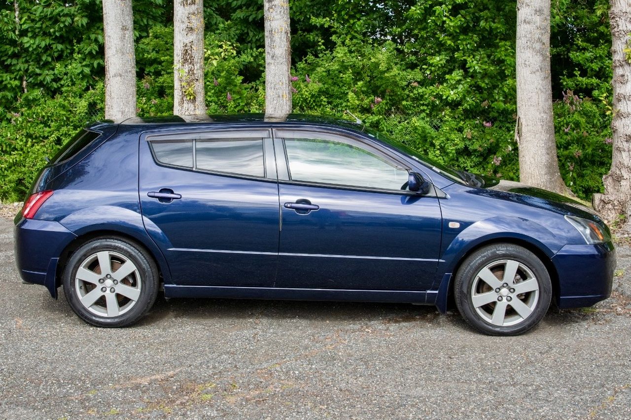 2001 Toyota Will VS FWD, Fully Loaded, Automatic, Rare!
