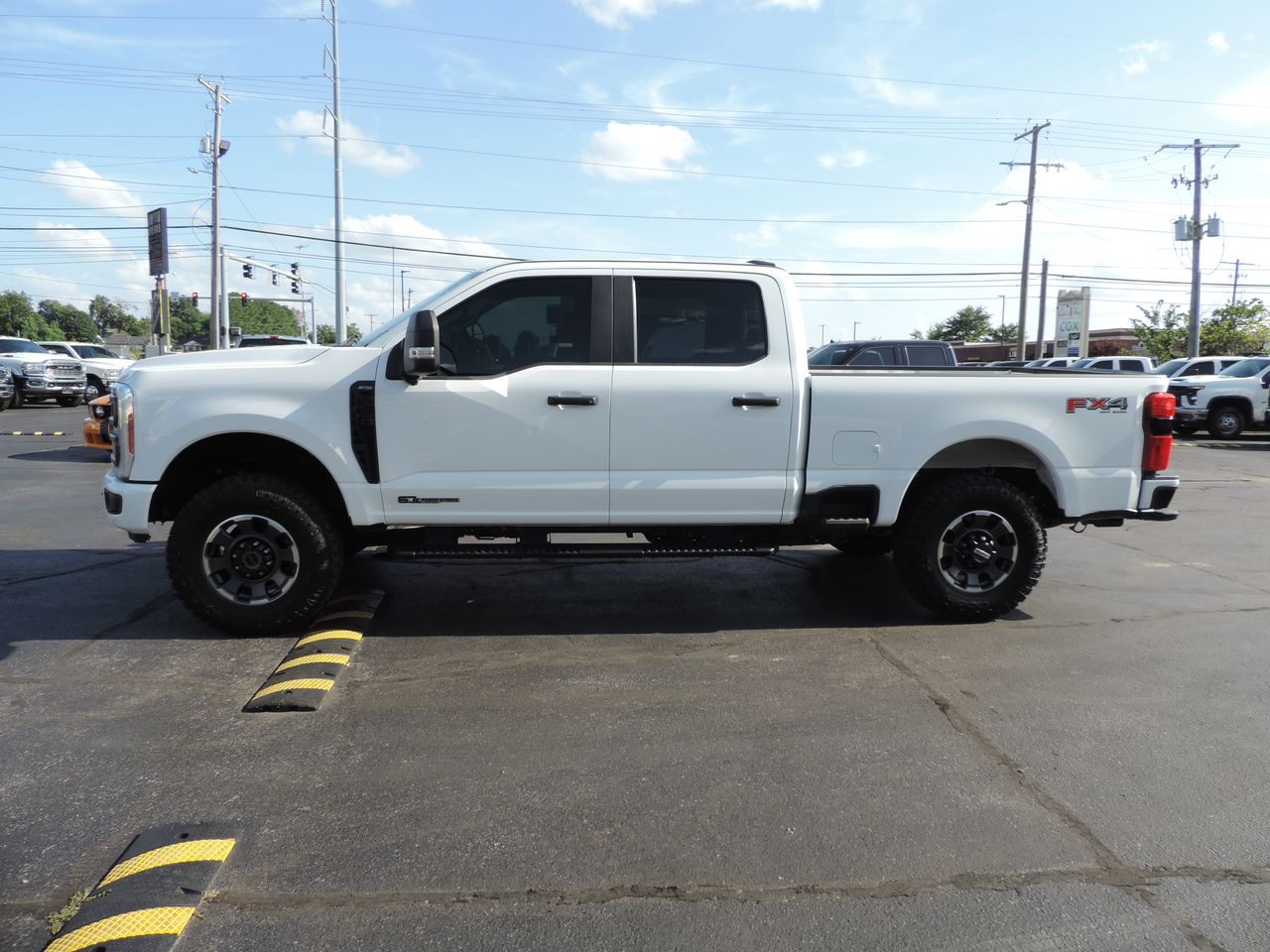 2023 Ford F-250 SD Crew Cab STX FX4 4WD