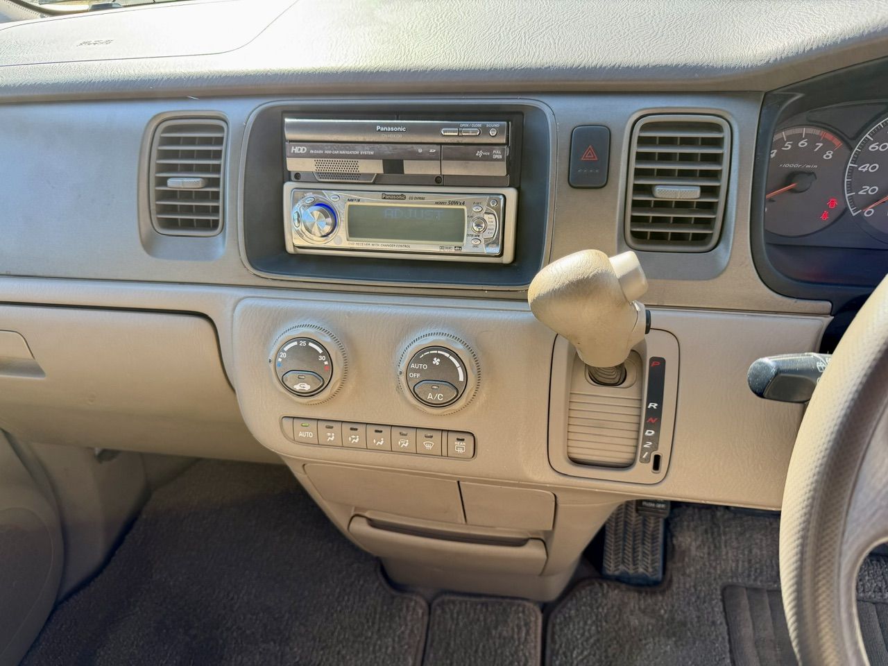 2001 Honda Step Wgn  Modulo Aero Kit K20A i-Vtec, FWD, AC, Auto