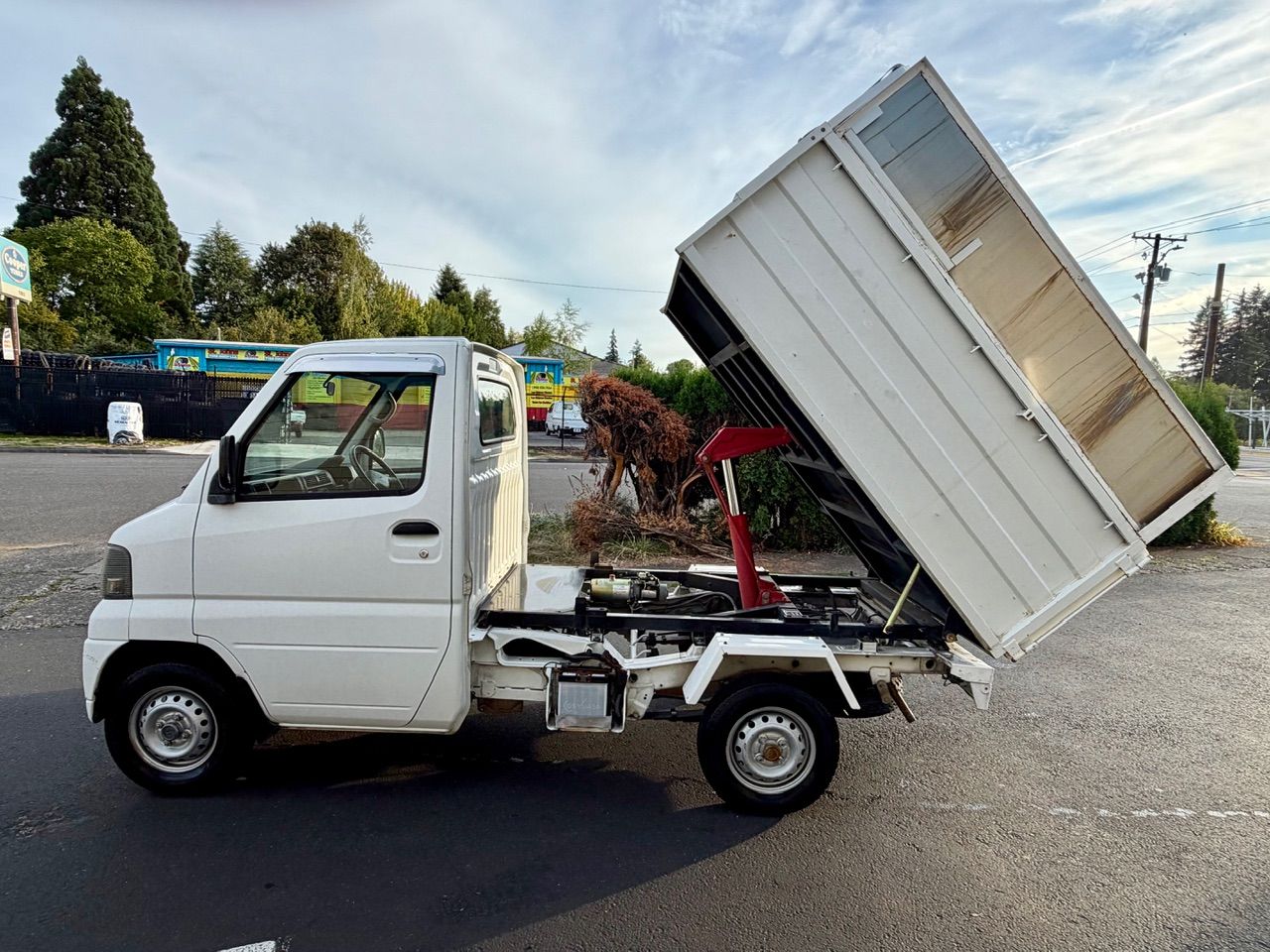 2001 Mitsubishi Minicab HD Deep Dump 4WD, 2Hi-4Hi-4Lo, PS, AC, 5MT