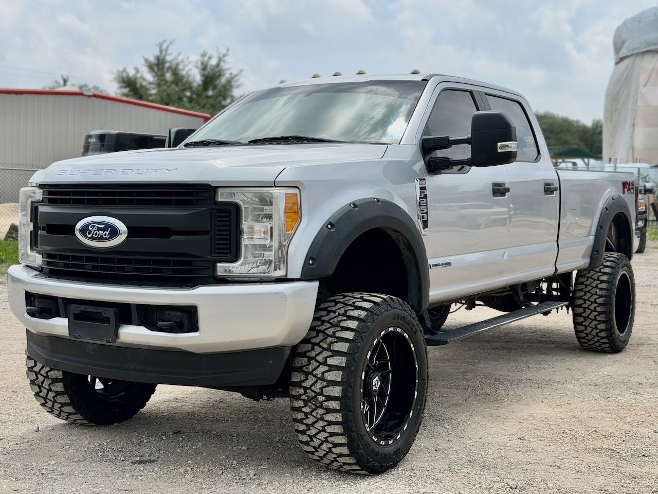 2017 Ford F-250 SD XLT Crew Cab Long Bed 4WD