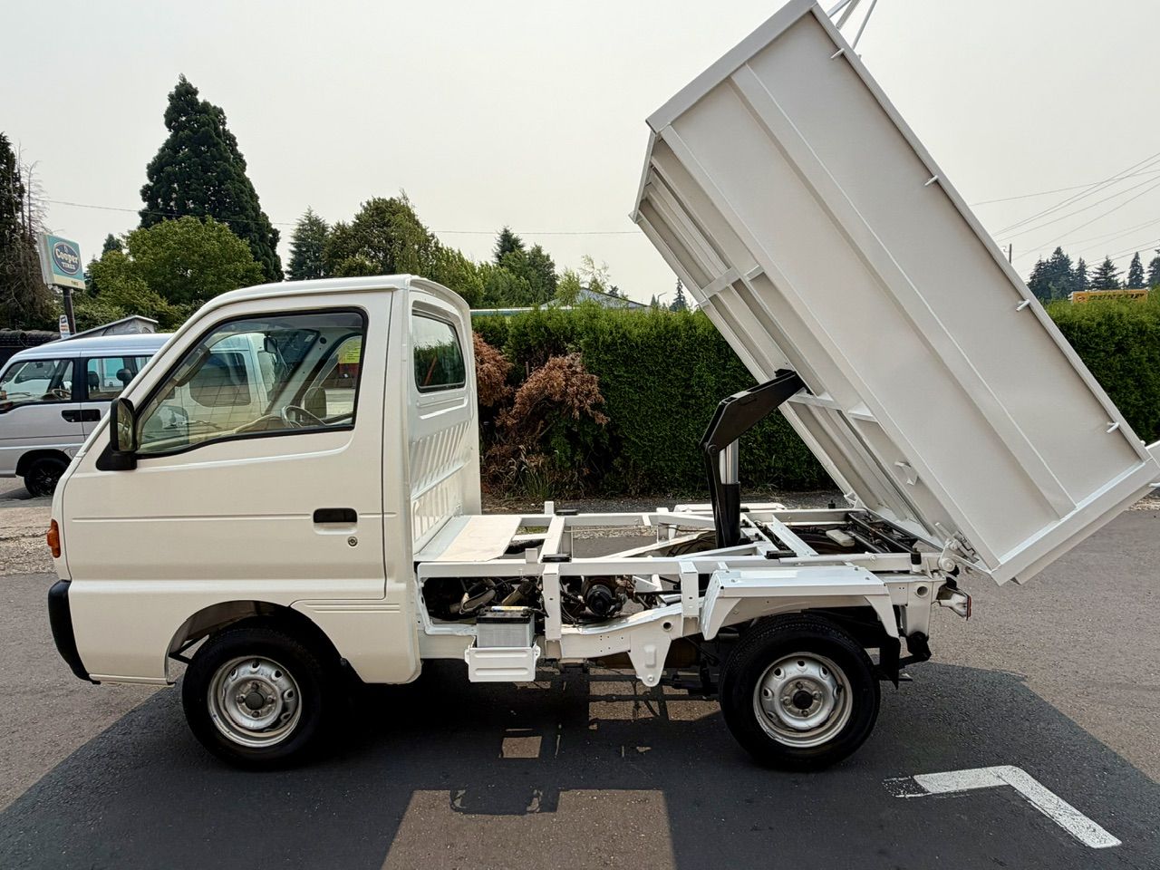 1998 Suzuki Carry Deep Dump 4WD, 2Hi-4Hi-EL Gear, 5MT, Like New!