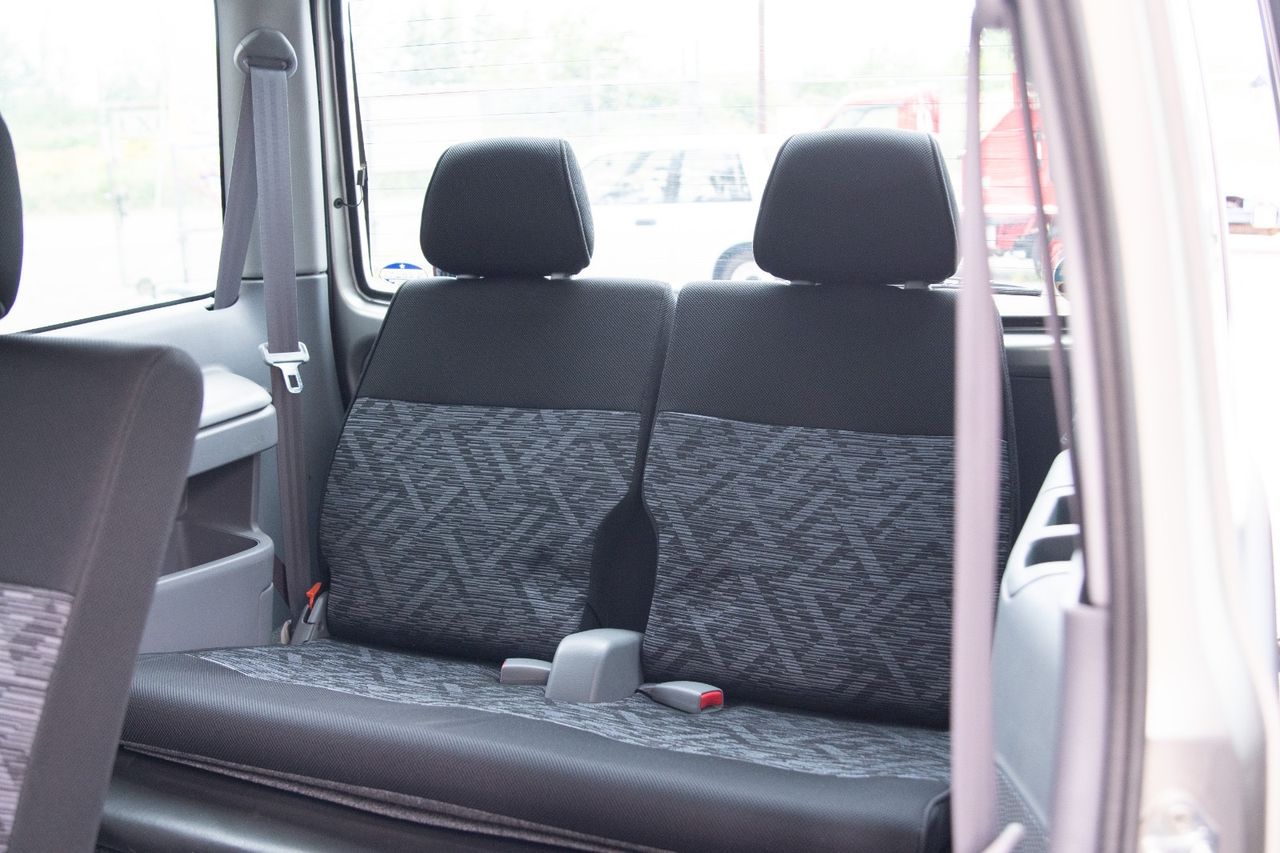 2001 Toyota Sparky X RWD, PS, PW, PL, AC, Airbags, 7 Pass, Auto
