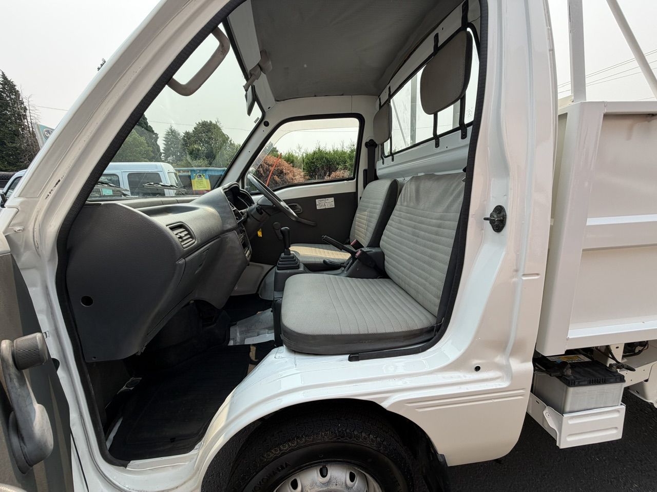 1998 Suzuki Carry Deep Dump 4WD, 2Hi-4Hi-EL Gear, 5MT, Like New!