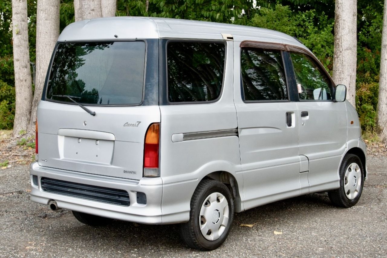 2001 Daihatsu Atrai 7 EFI 1.3L 4WD, PW, PL, PS, AC, 7 Passenger, 5MT