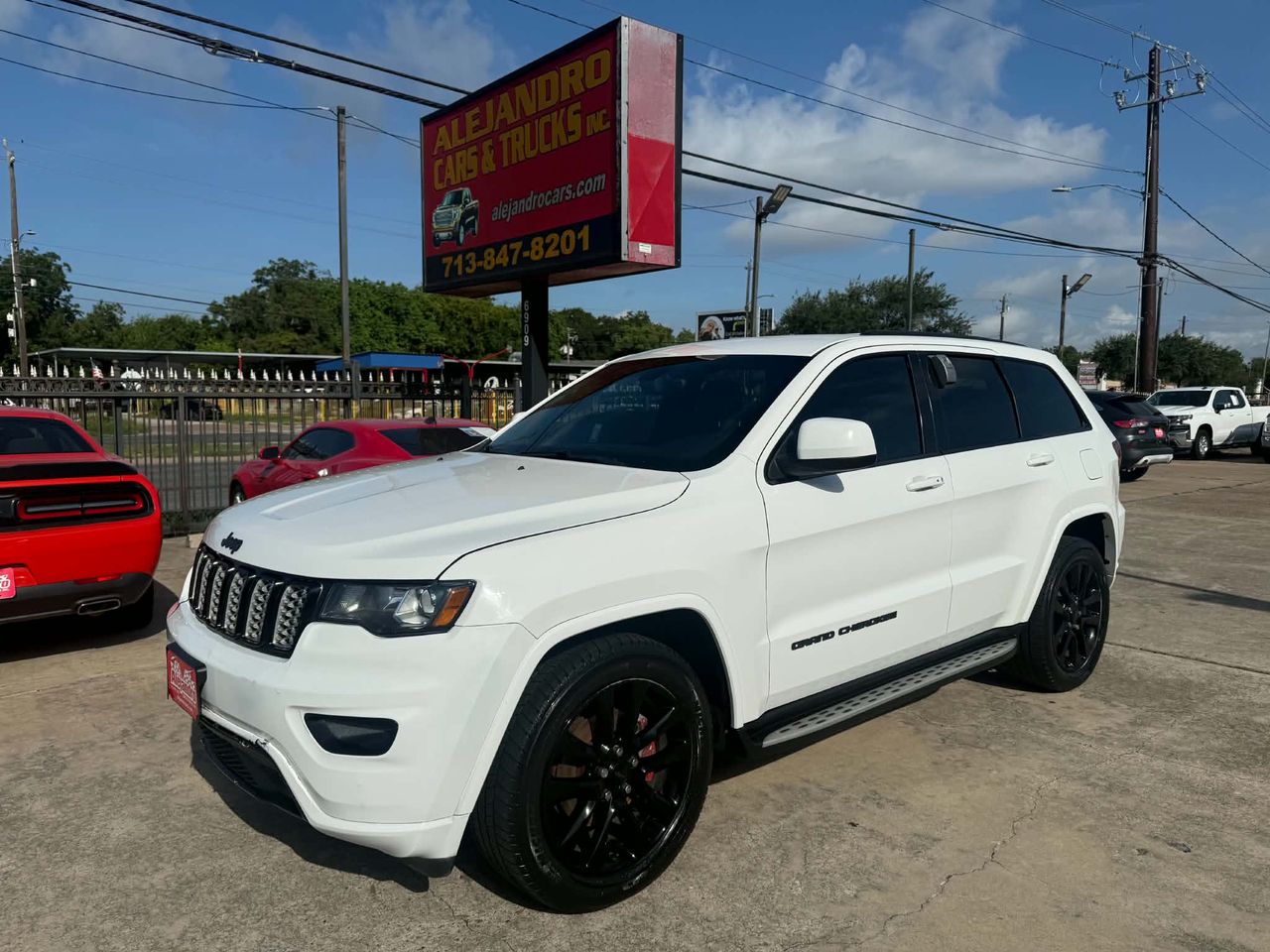 2017 Jeep Grand Cherokee Laredo 2WD
