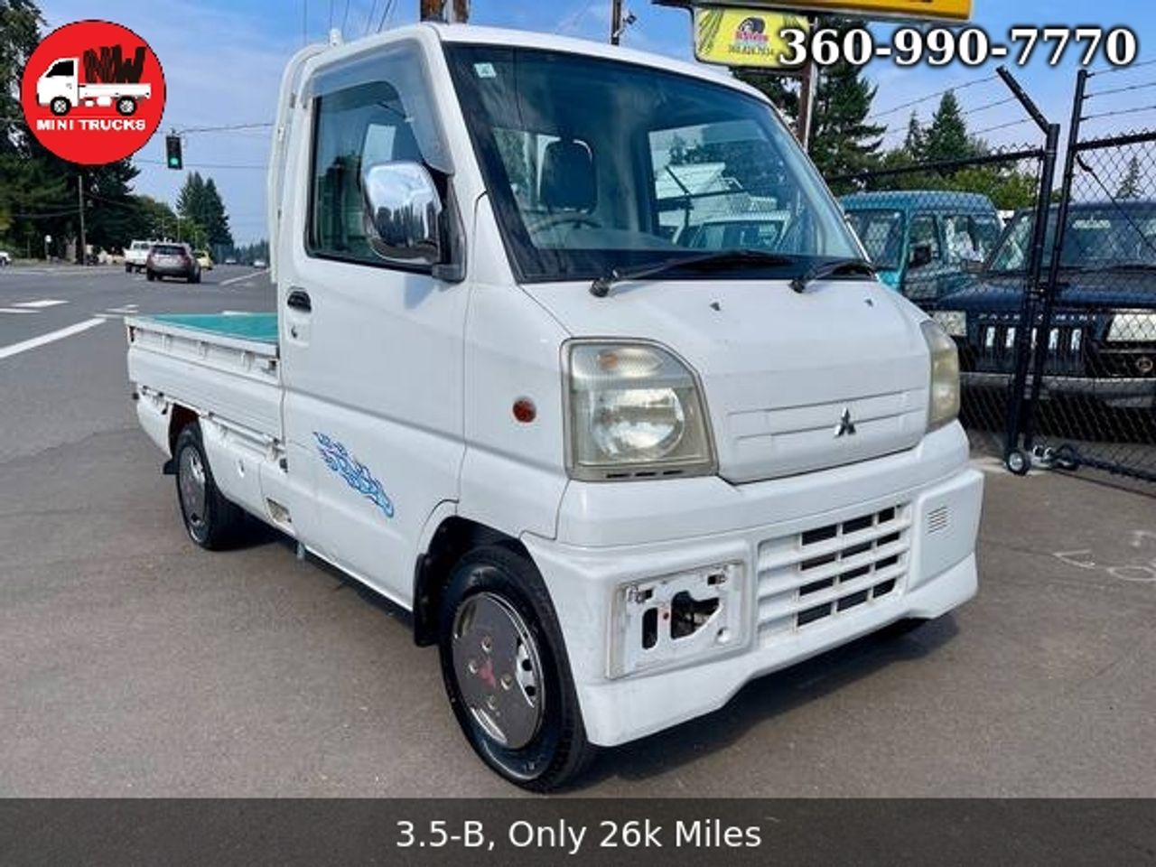 2000 Mitsubishi Minicab Special Edition RWD, PS, AC, Automatic, Rare!