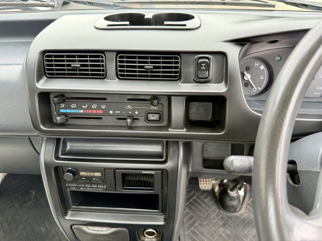 1999 Daihatsu Hi-Jet Climber Dump EFI 4WD, 2Hi-4Hi-4Lo, PS, AC, 5MT