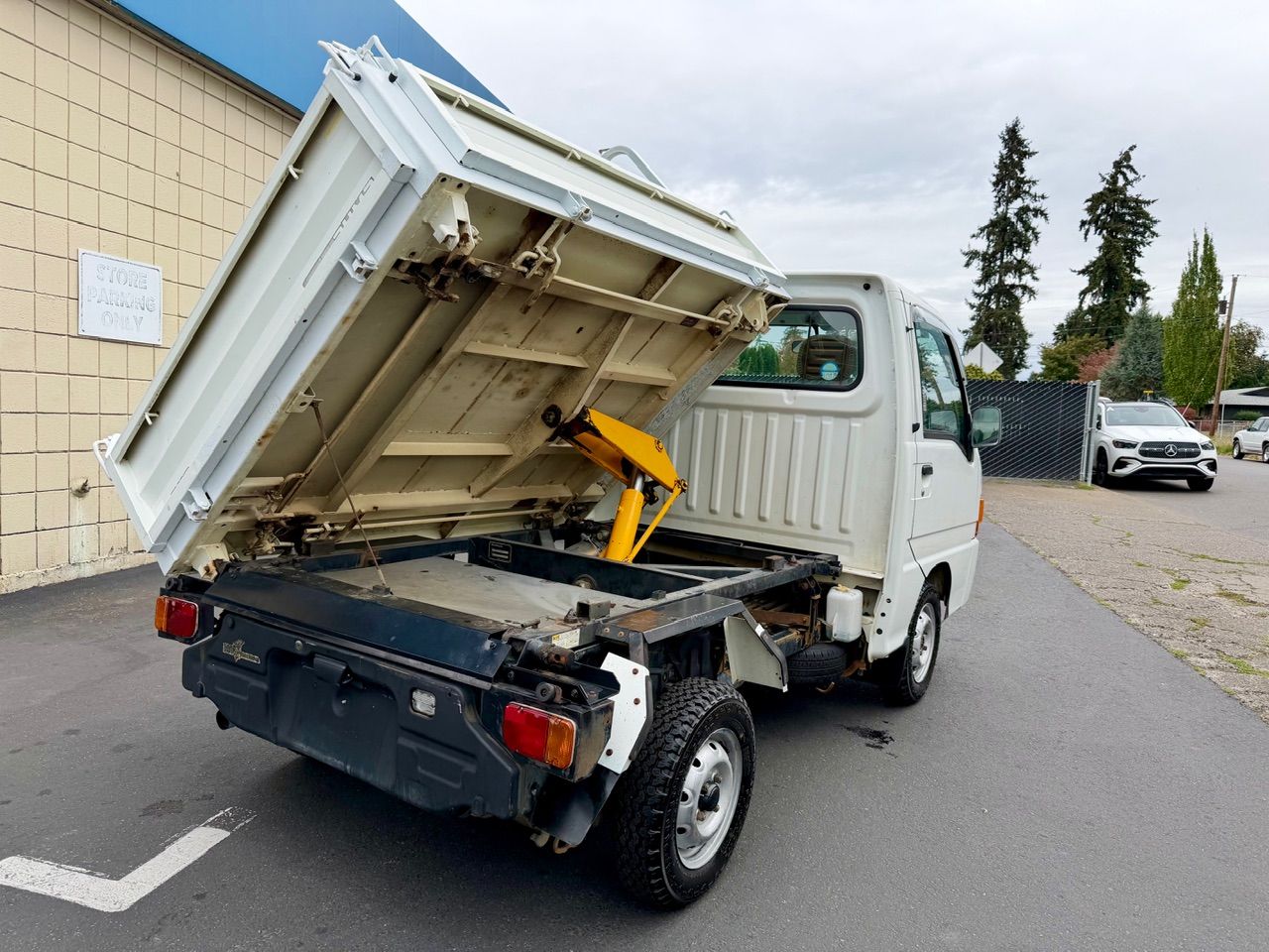 2001 Subaru Sambar HD Dump EFI 3-Way, 4WD 2Hi-4Hi-EL, PS, AC, 5MT