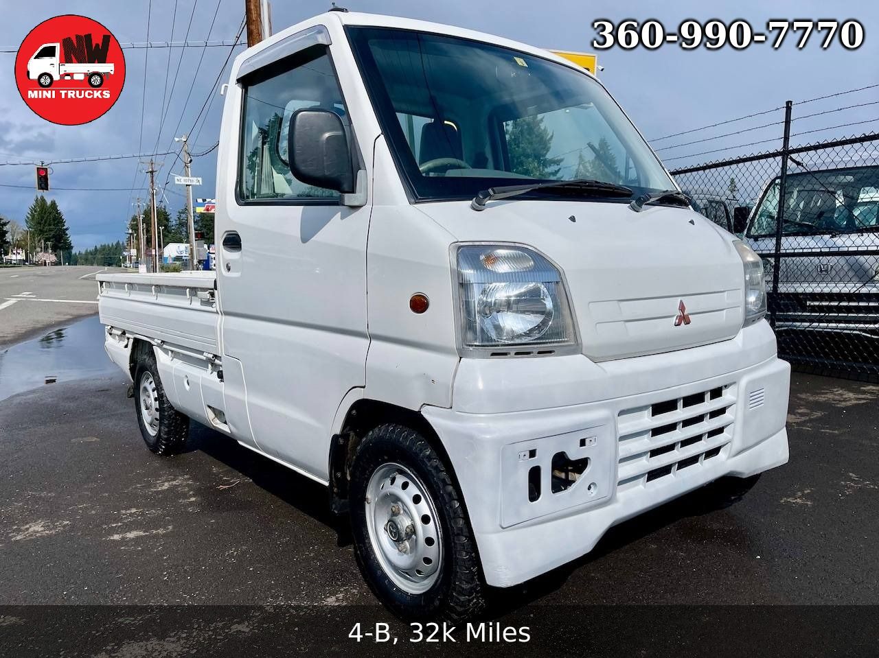 1999 Mitsubishi Minicab Special Edition 4WD, 2Hi-4Hi-4Lo, AC, PS, 5MT