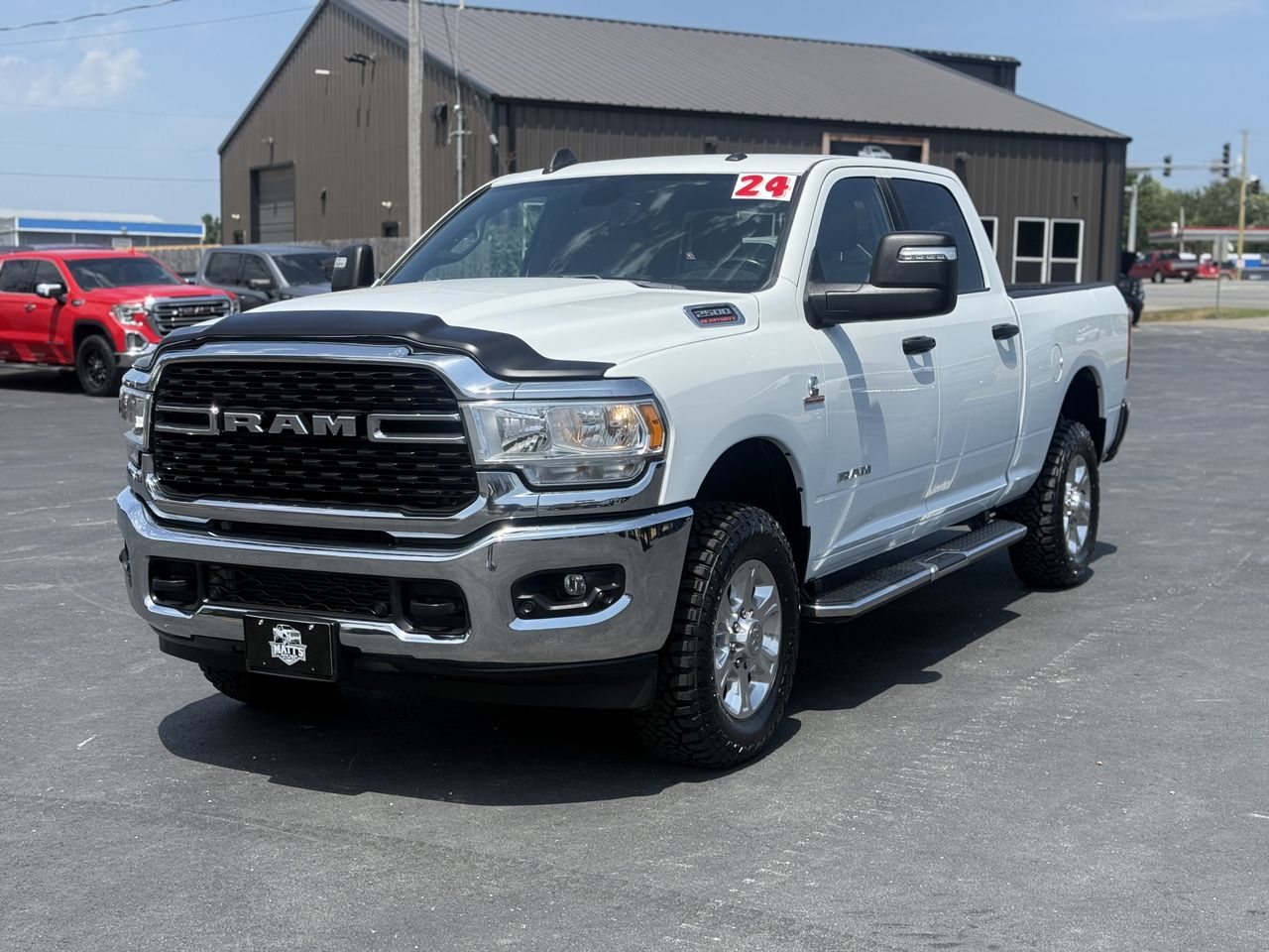 2024 RAM 2500 Tradesman Crew Cab SWB 4WD