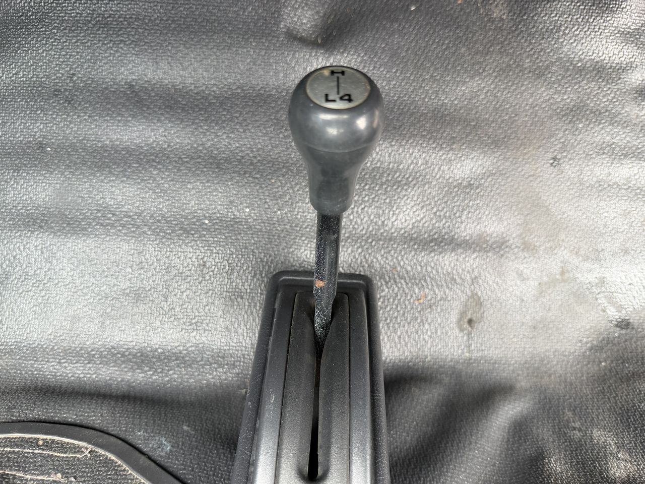 1992 Toyota LiteAce Dump 4WD, 2Hi-4Hi-4Lo, PS, AC, 5MT, 1-Ton