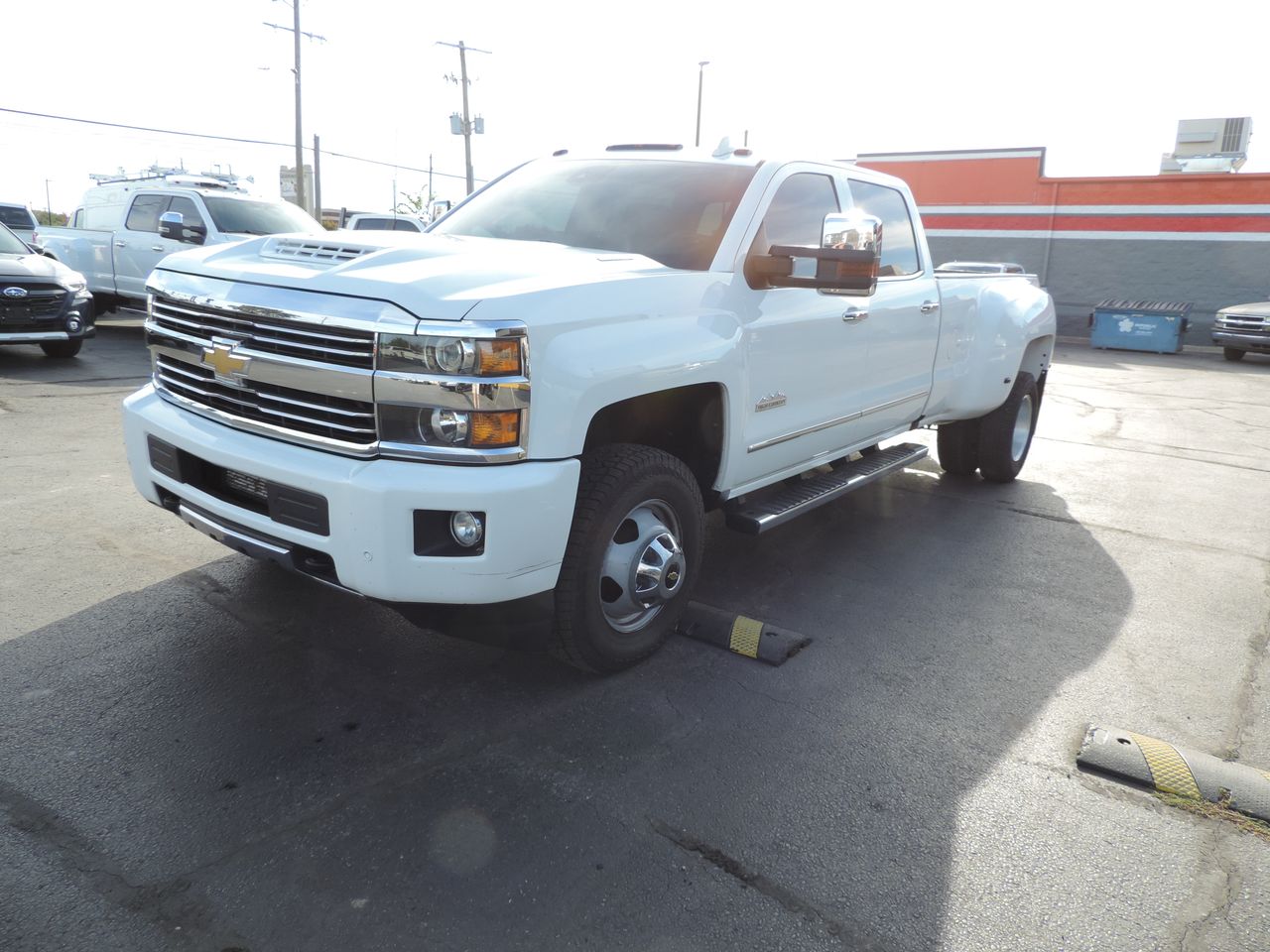 2016 Chevrolet Silverado 3500HD Crew Cab High Country DRW 4WD