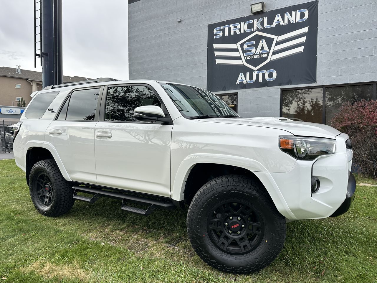 2023 Toyota 4Runner TRD Off-road Premium 4WD