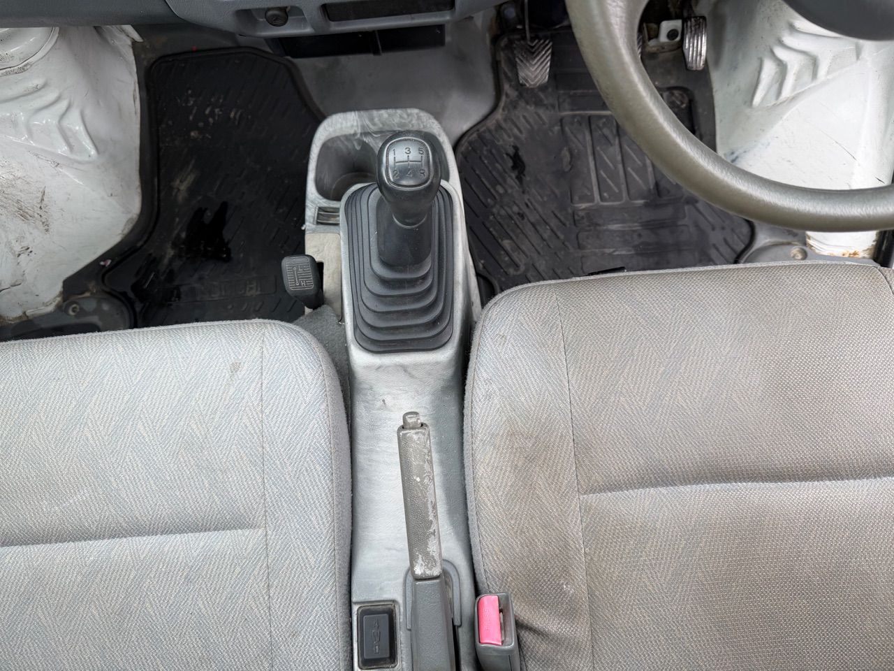 2001 Mitsubishi Minicab EFI 4WD, 2Hi-4Hi-4Lo, AC, PS, 5MT