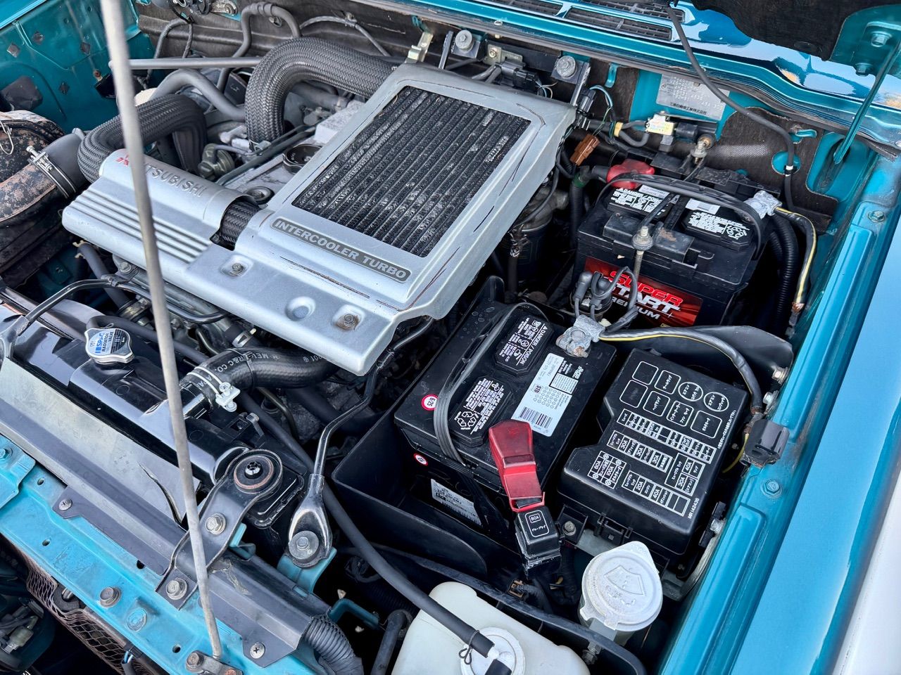 1994 Mitsubishi Pajero 4WD Turbo Intercooled Diesel, Diff-Lock, 5MT