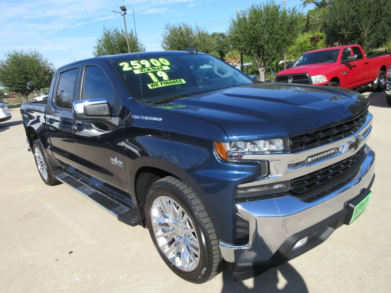 2019 Chevrolet Silverado 1500 LT Crew Cab  2WD