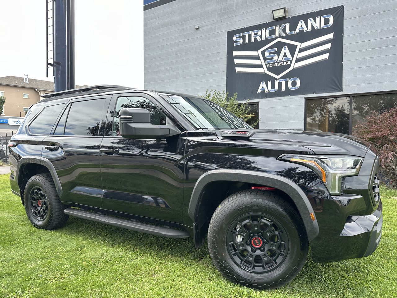 2025 Toyota Sequoia TRD PRO 4WD