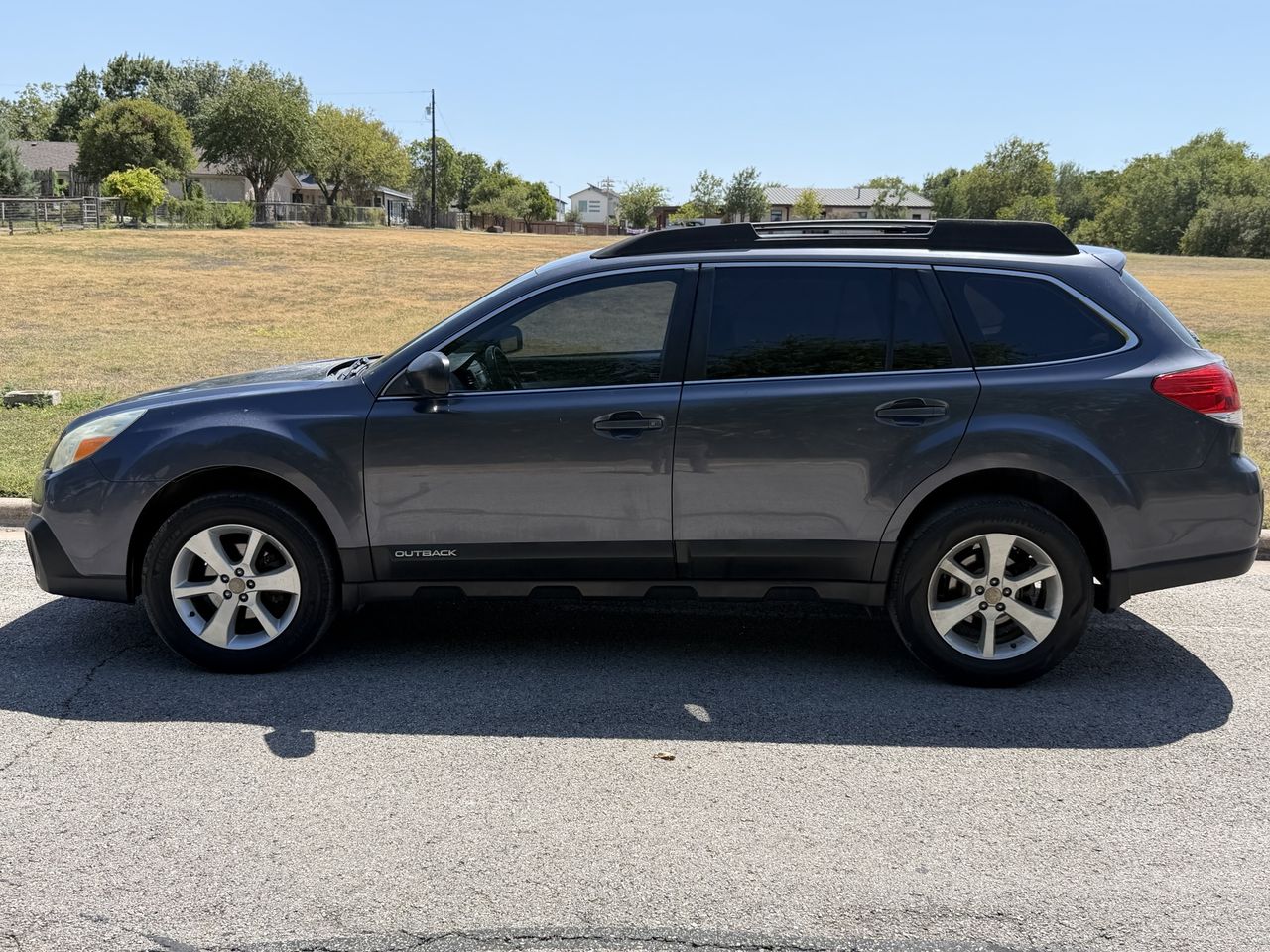 2014 Subaru Outback 2.5i