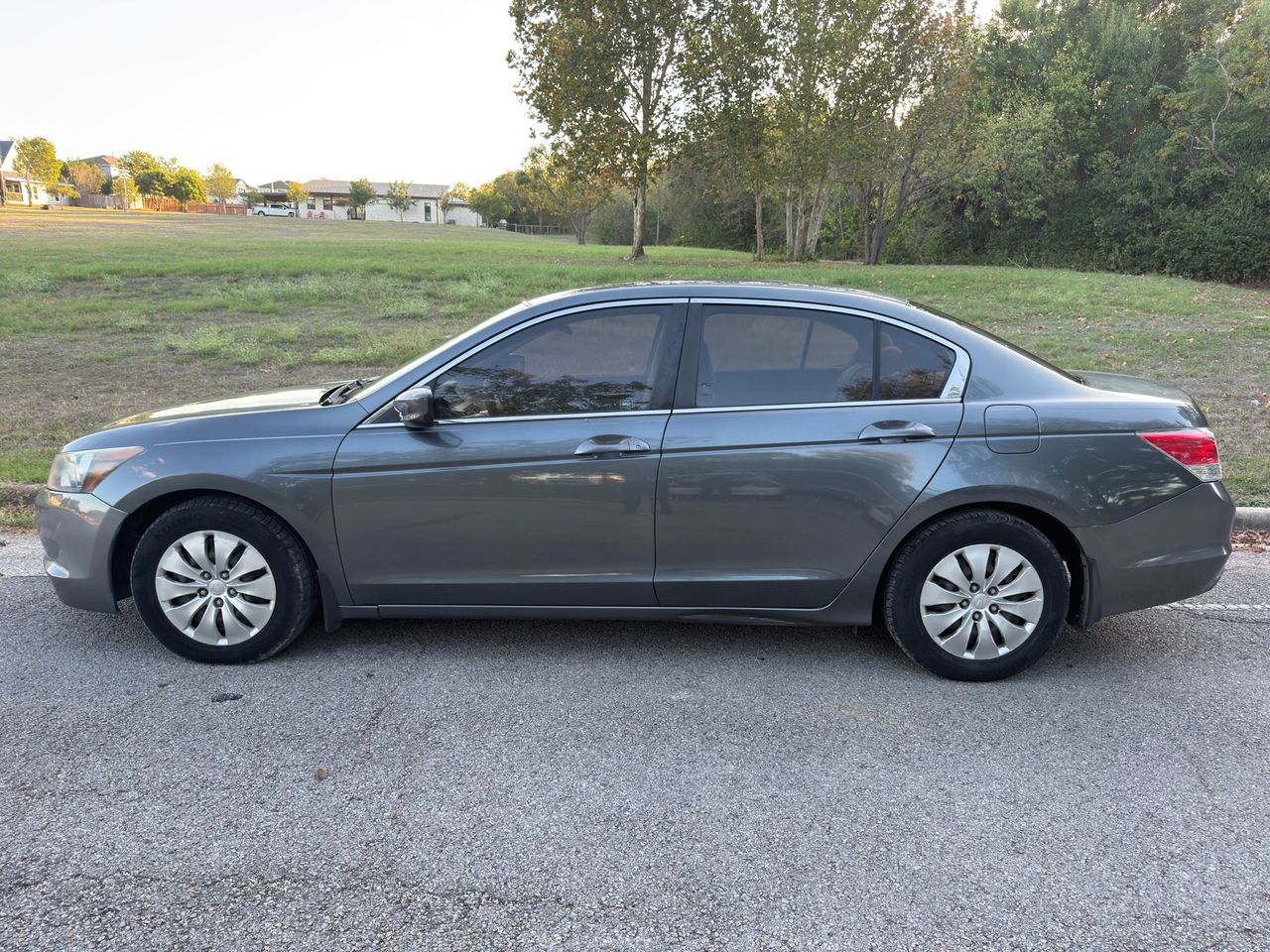 2010 Honda Accord LX Sedan AT