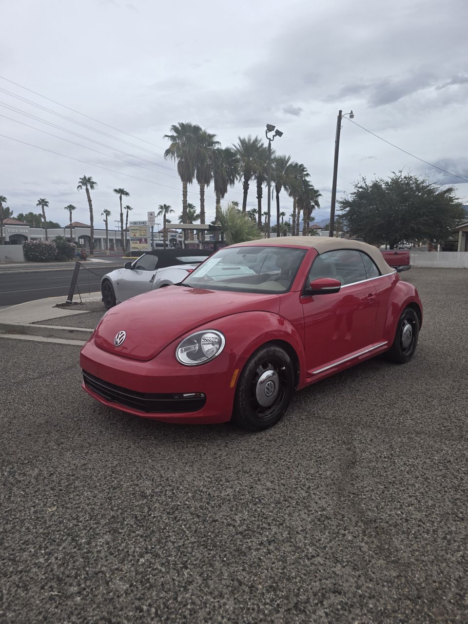 2014 Volkswagen Beetle 2.5L Convertible