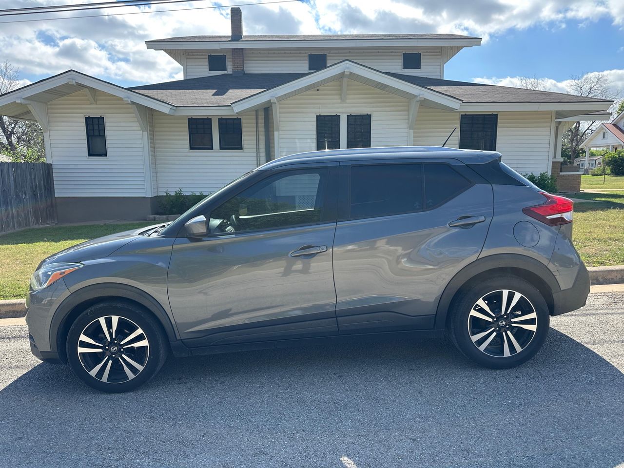2020 Nissan Kicks SV