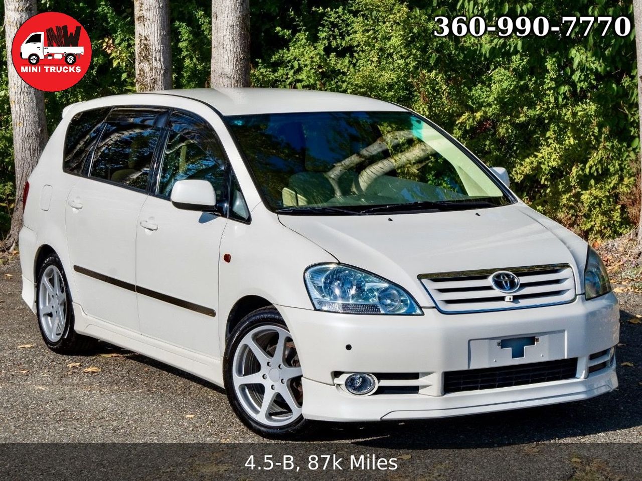 2001 Toyota Ipsum 4WD, 3 Row 7 Passenger, Fully Loaded, Automatic