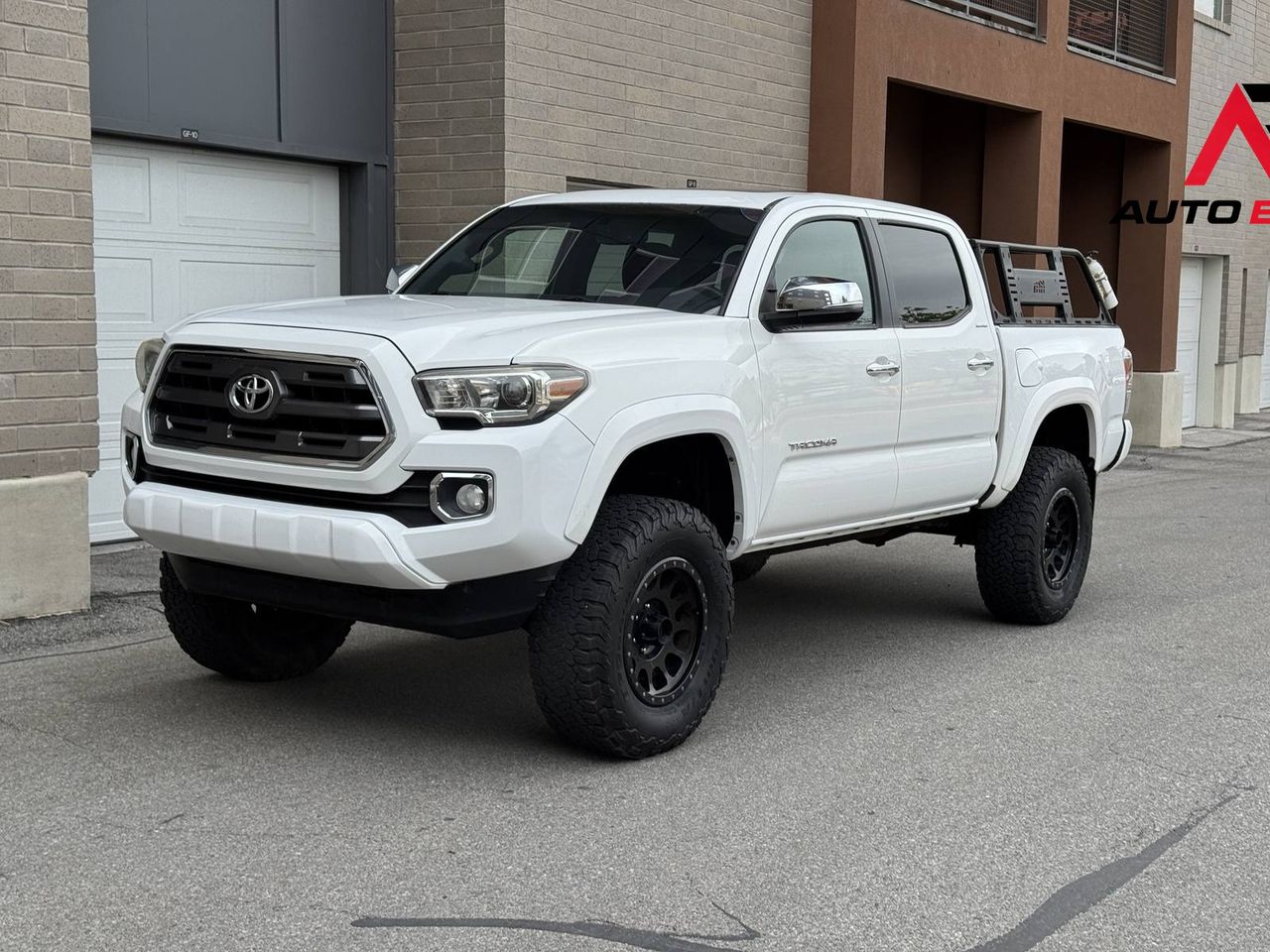 2017 Toyota Tacoma Limited Double Cab V6 6AT 4WD