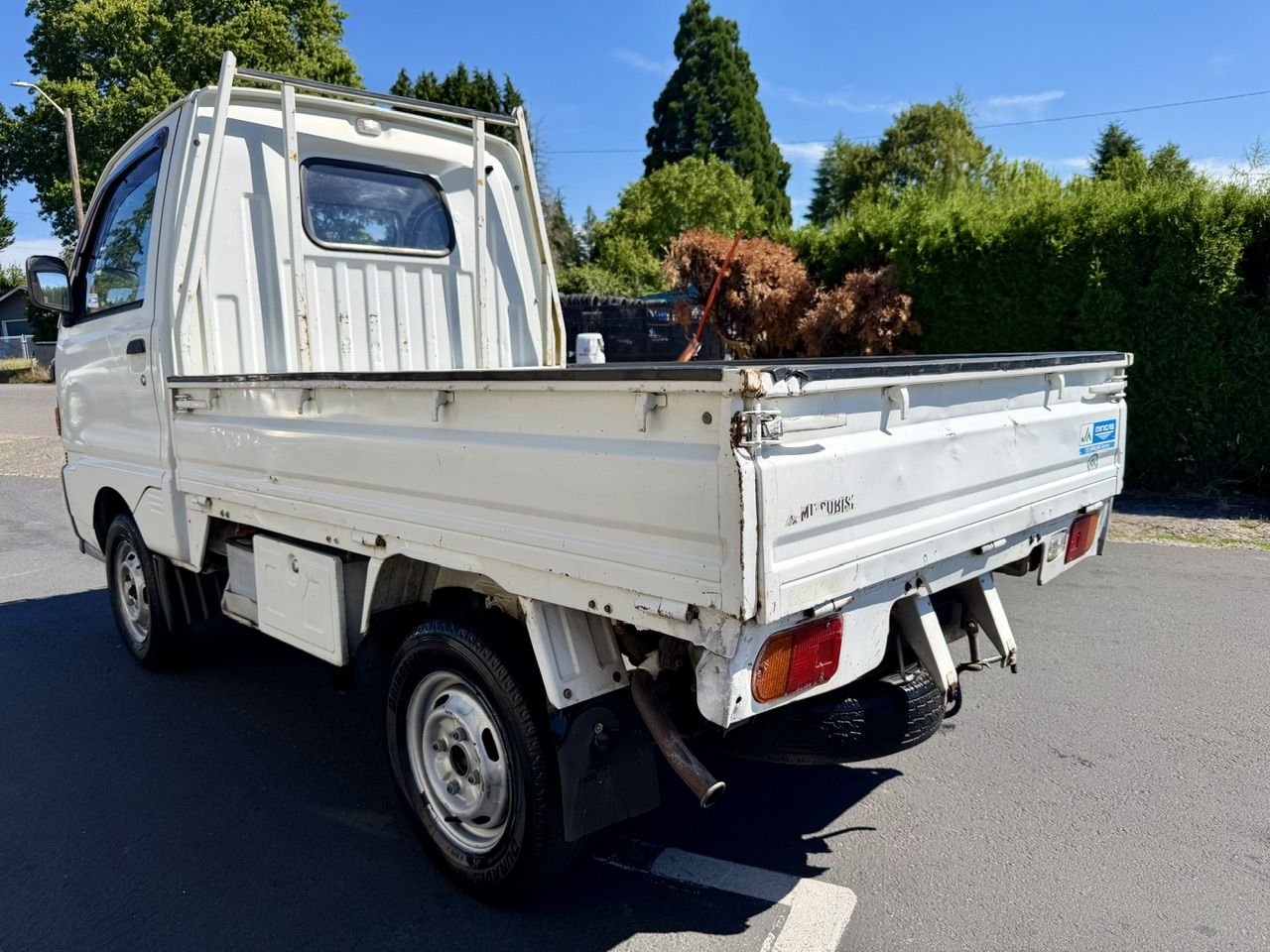 1995 Mitsubishi Minicab SD Dump 4WD, 2Hi-4Hi-4Lo, PS, AC, 5MT, LSD