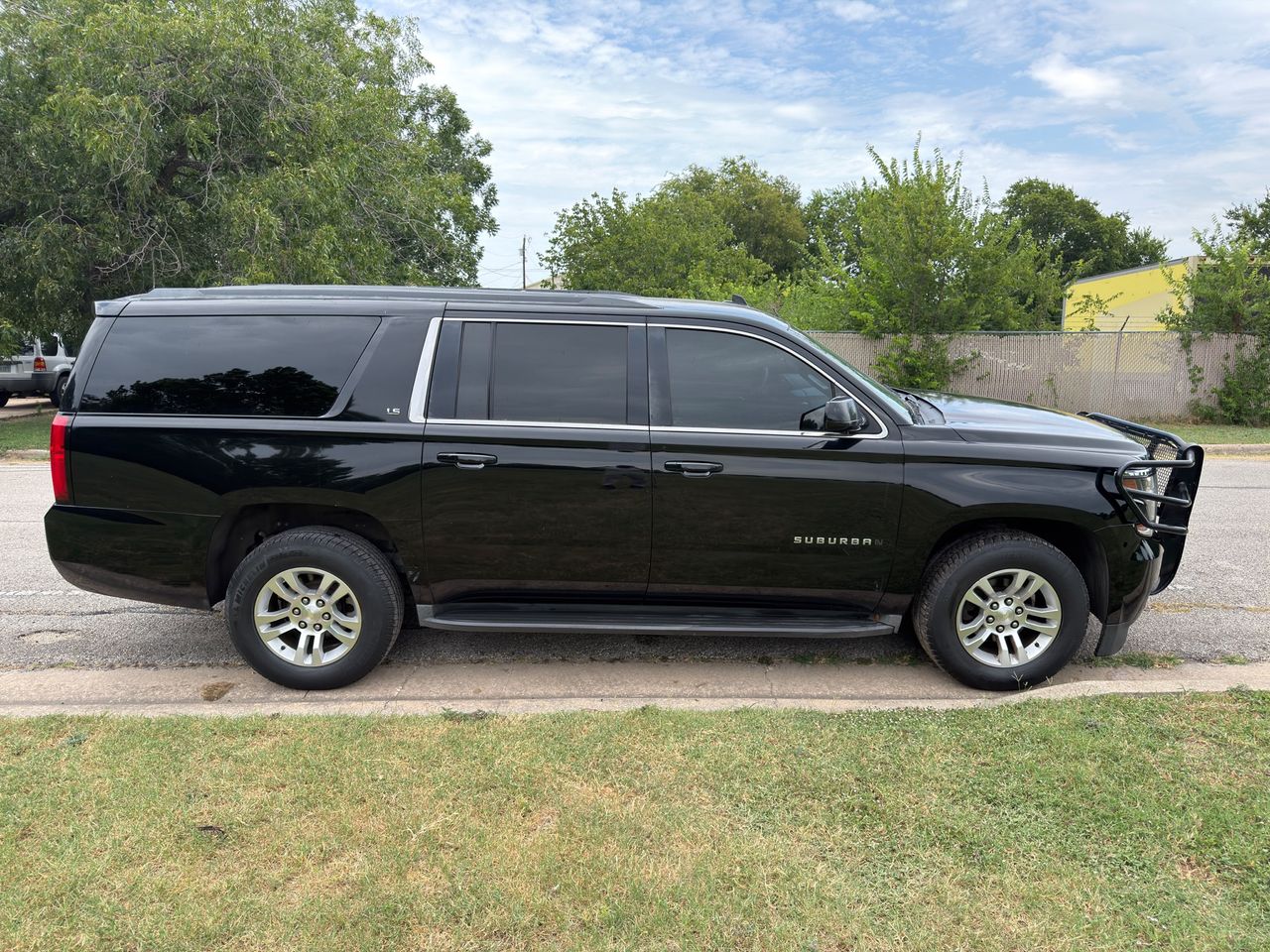 2016 Chevrolet Suburban FL 2WD