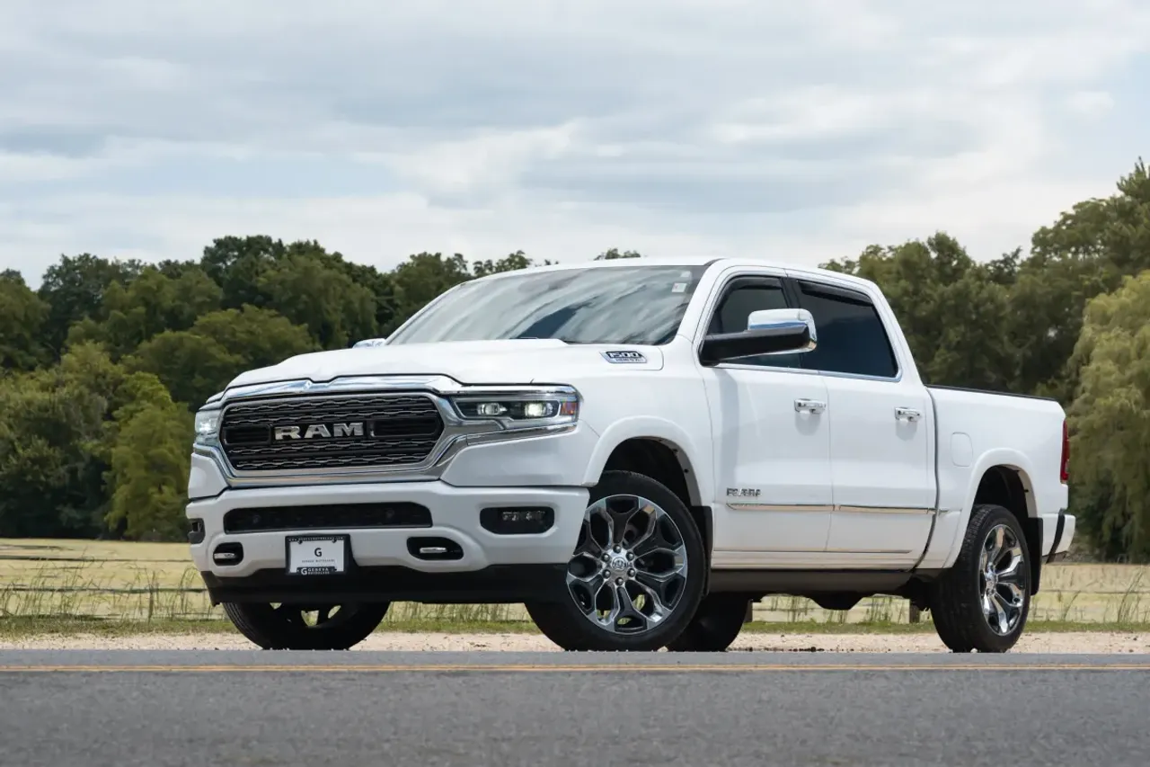 2019 RAM 1500 Limited Crew Cab SWB 4WD