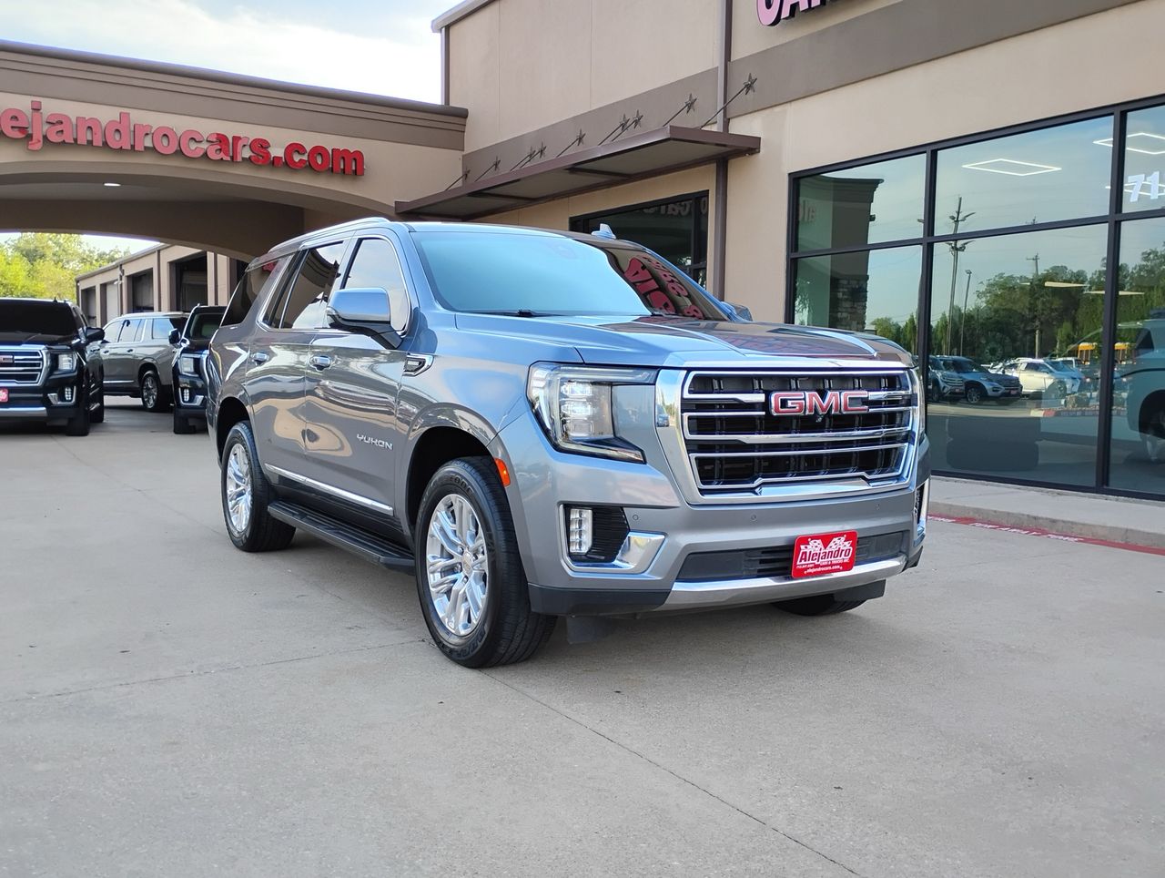 2022 GMC Yukon SLT 2WD