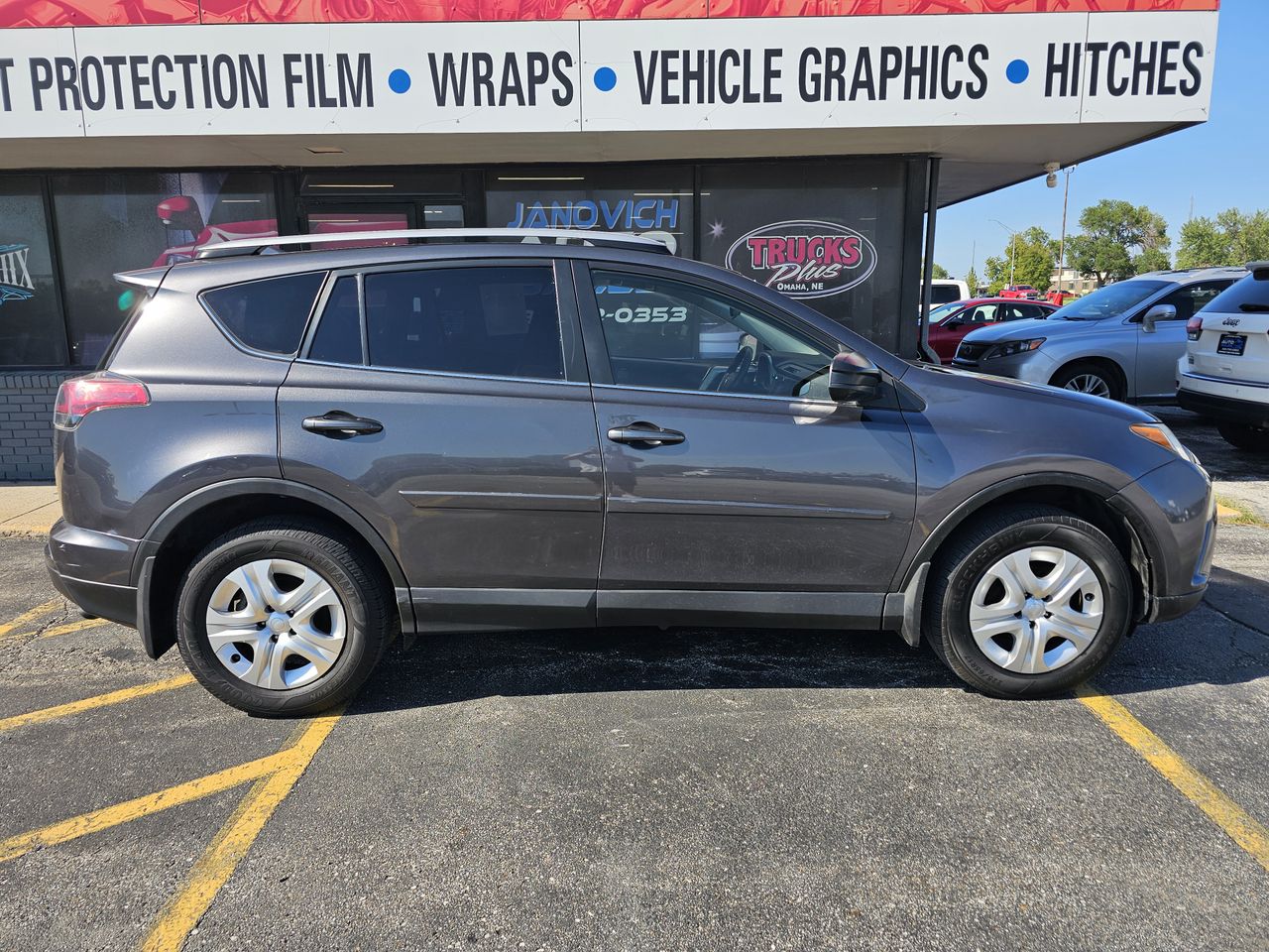 2018 Toyota RAV4 LE AWD