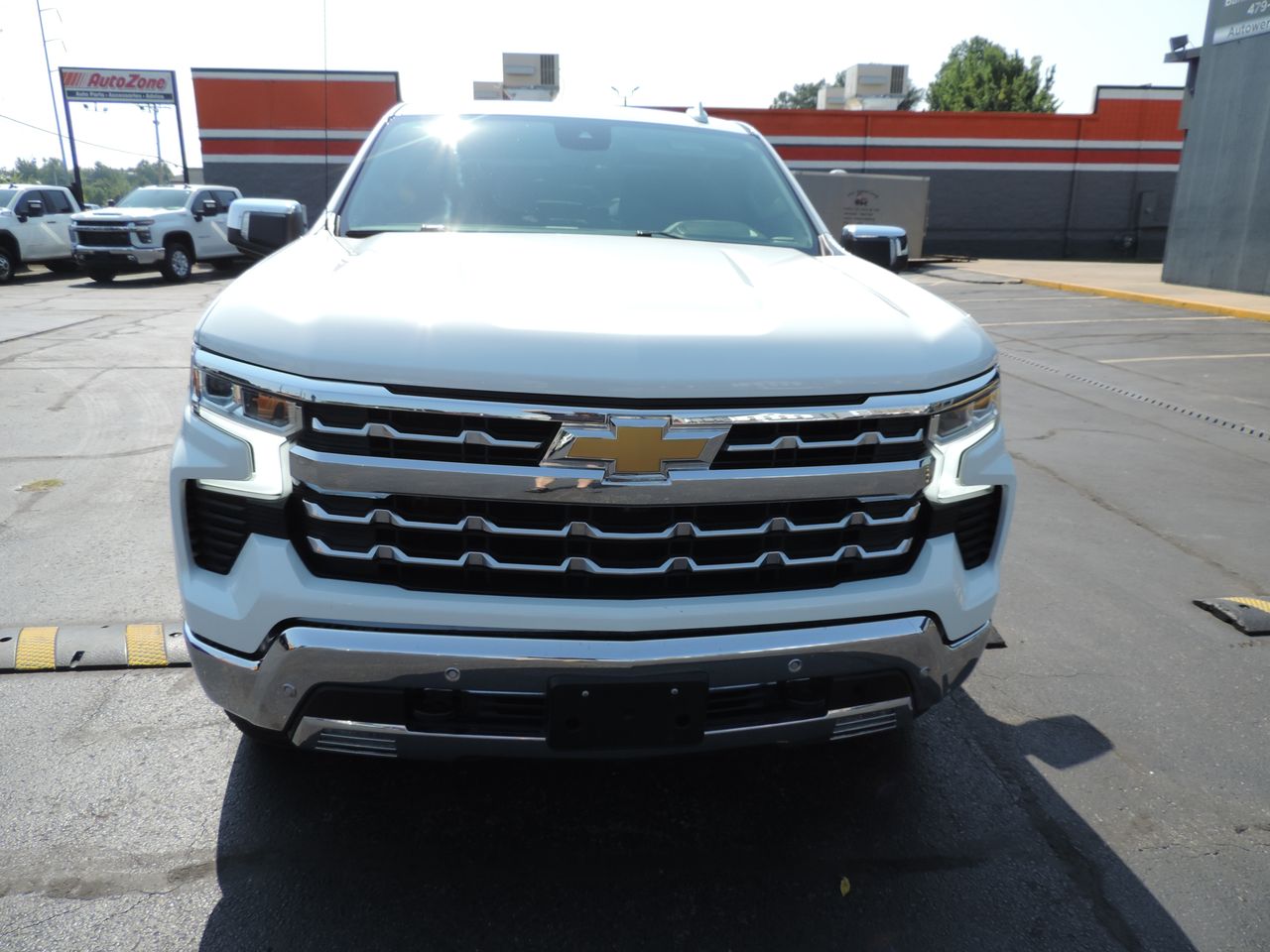 2022 Chevrolet Silverado 1500 LTZ Crew Cab 4WD