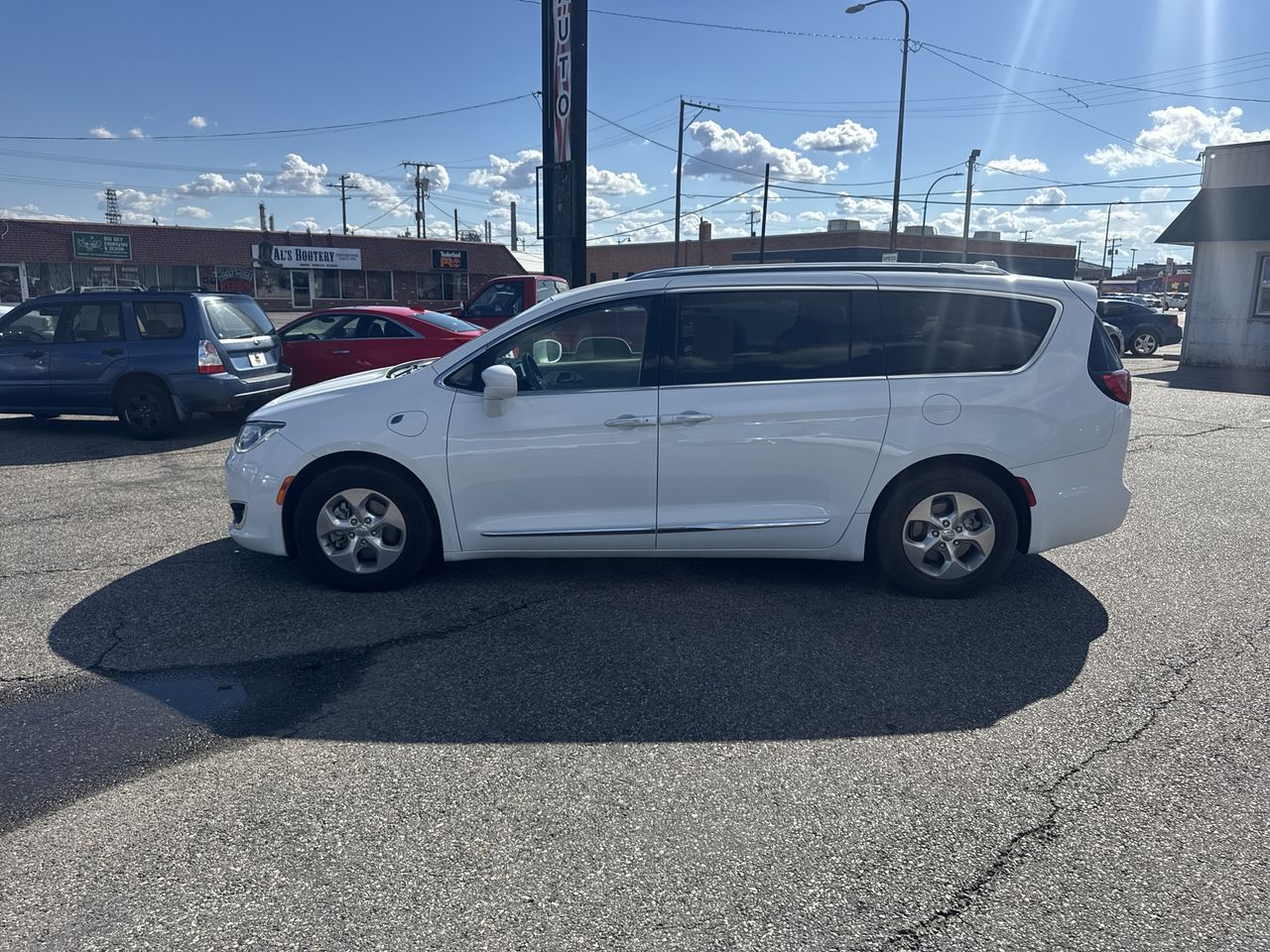 2018 Chrysler Pacifica Hybrid Touring L