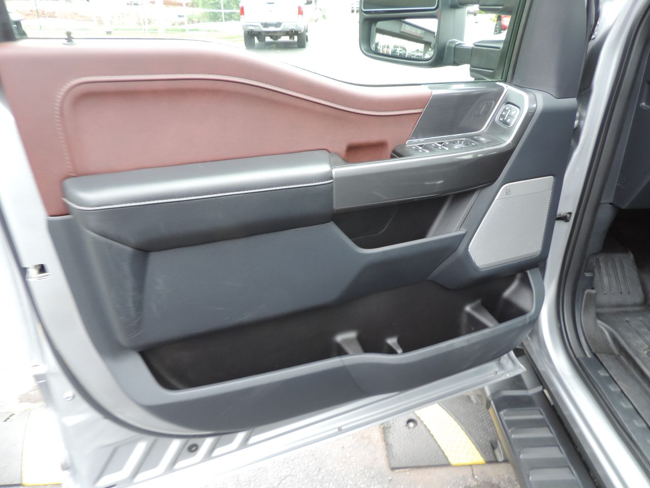 2022 Ford F-150 SuperCrew Lariat 4WD