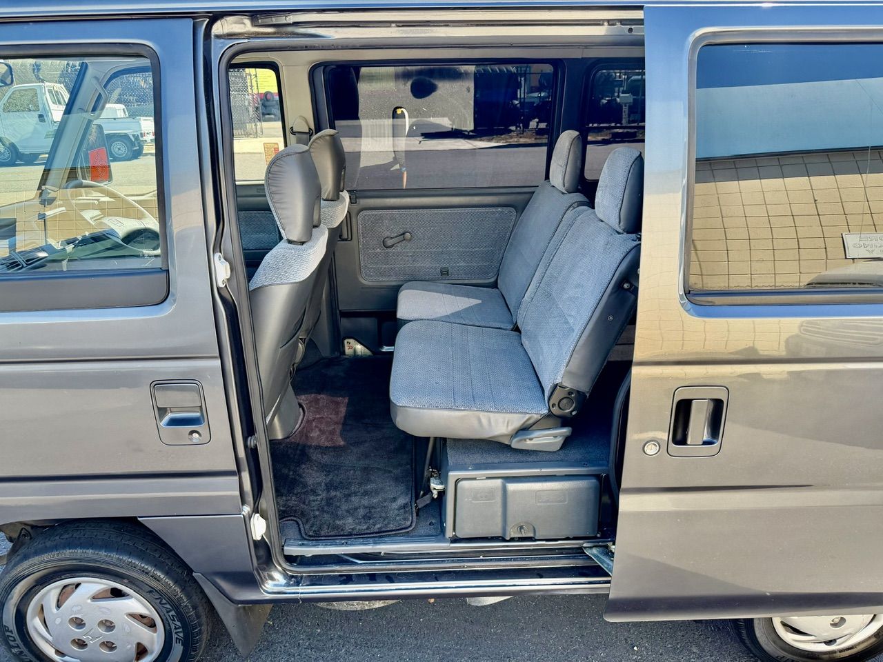 1998 Honda Street V RealTime 4WD, Mid-Engine, PS, AC, 5MT