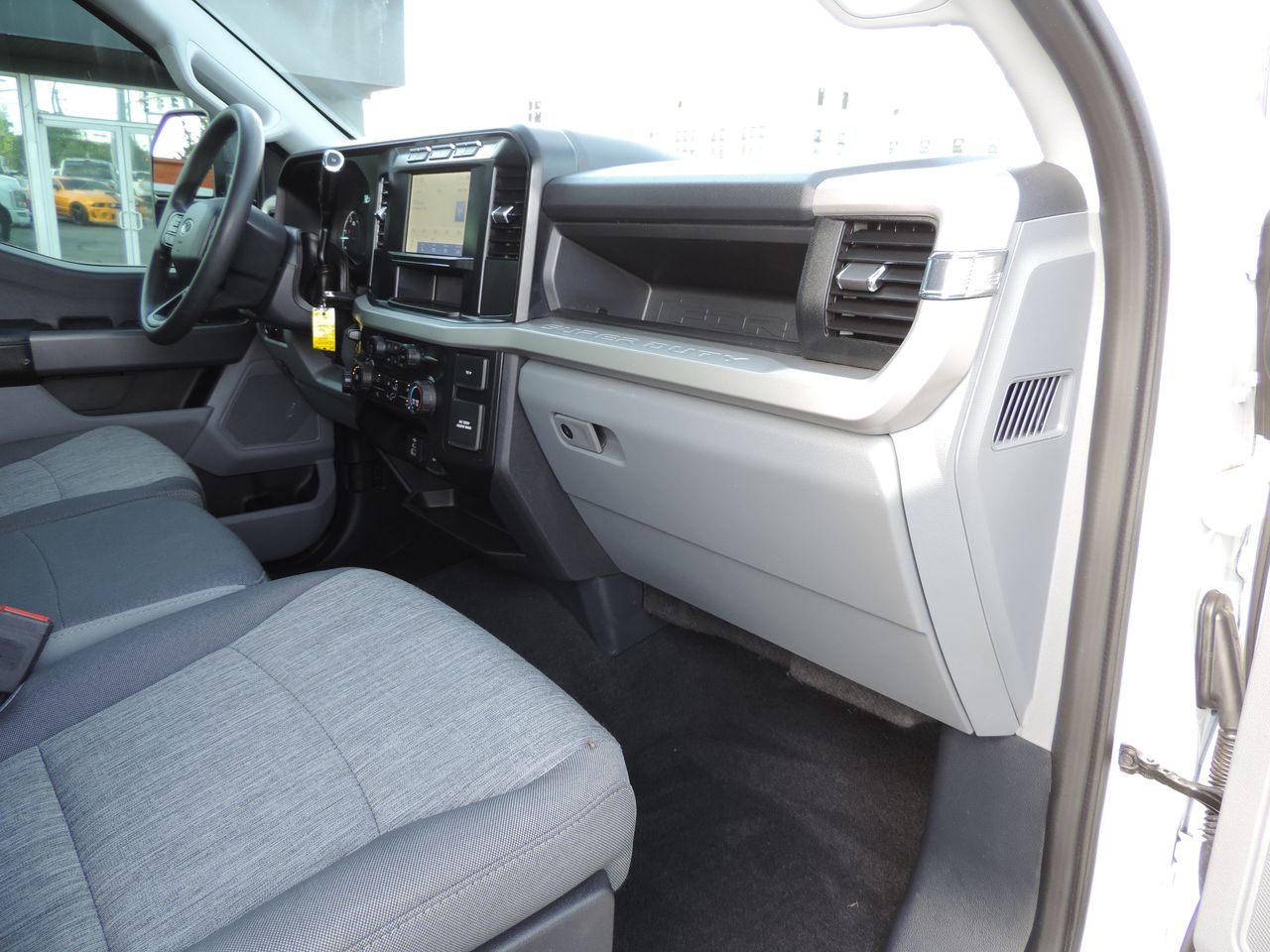 2023 Ford F-250 SD Crew Cab STX FX4 4WD