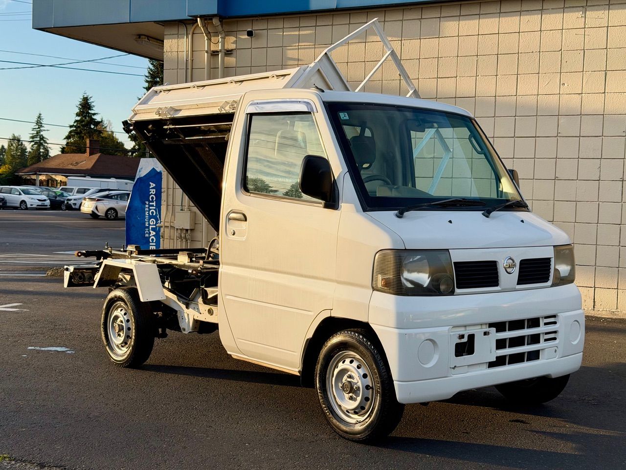 2001 Nissan Clipper HD Dump 3-Way, 4WD, 2Hi-4Hi, AC, PS, Auto, Rare!