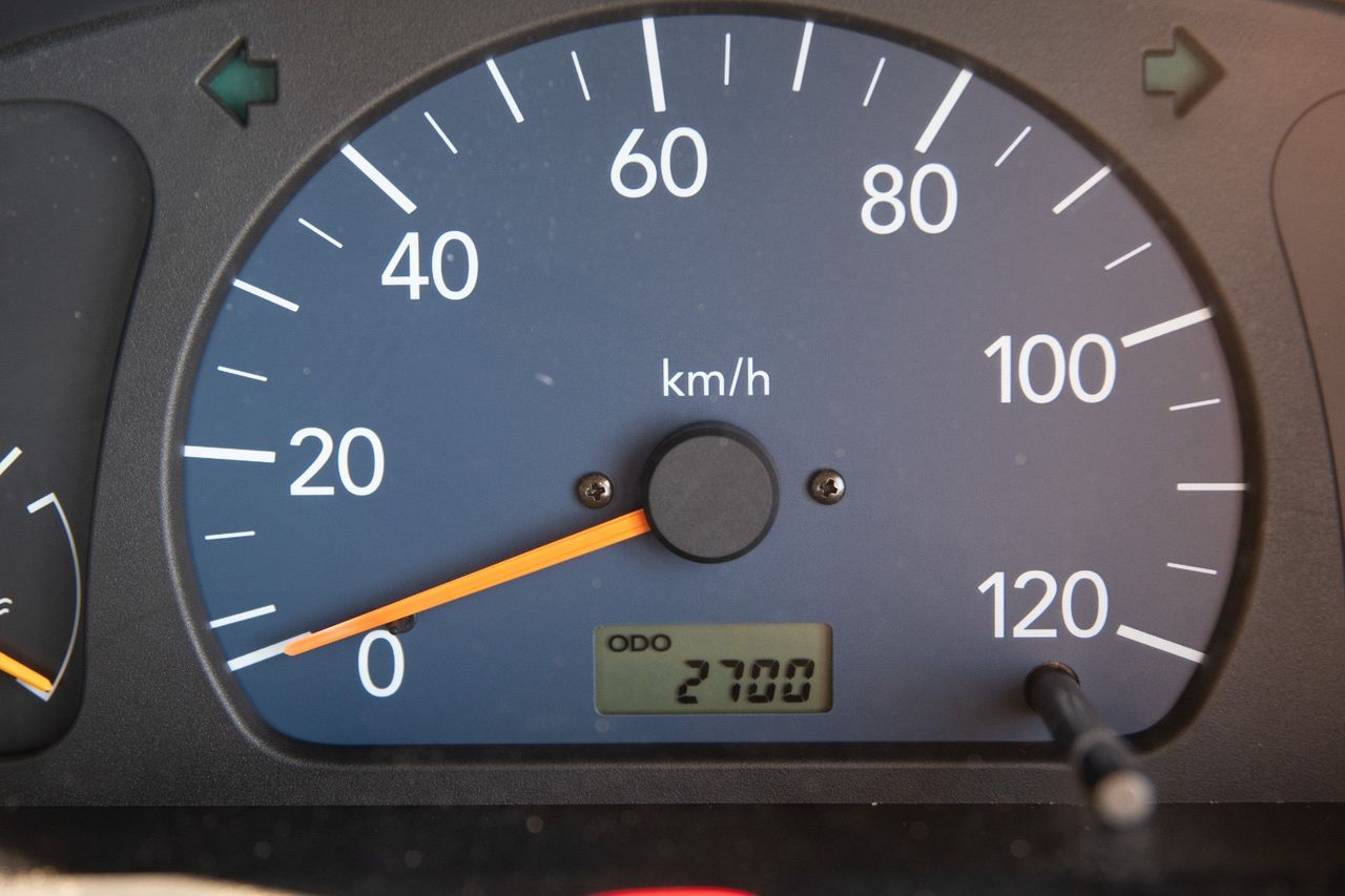 2001 Suzuki Carry EFI 2WD, 5MT, Like New ONLY 1600 Miles!