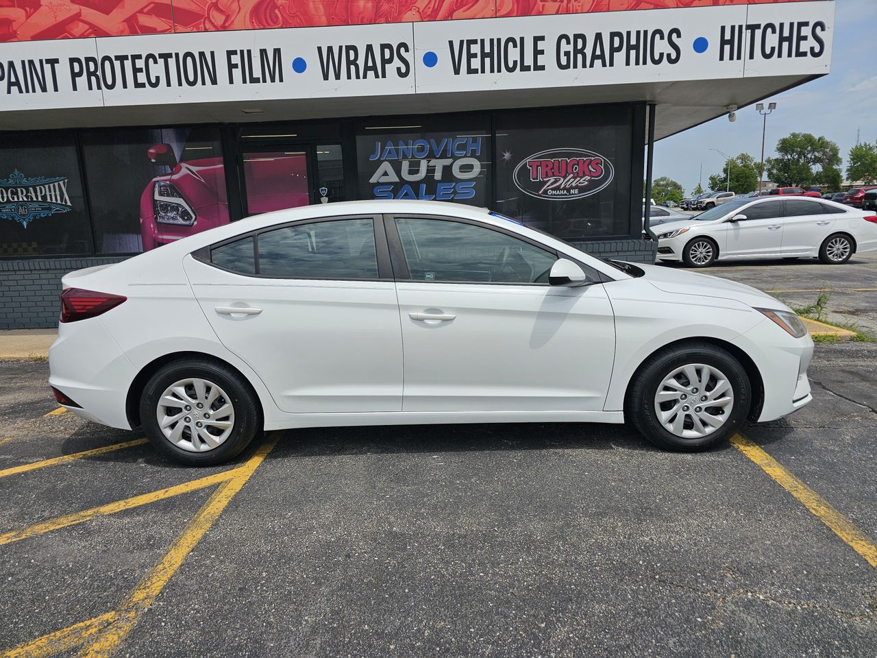 2019 Hyundai Elantra SE 6M
