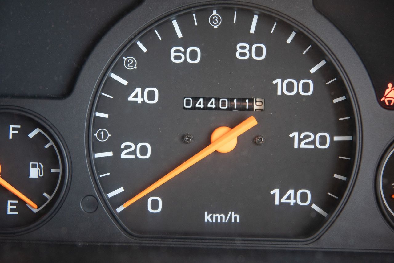 2000 Subaru Sambar EFI 4WD, 2Hi-4Hi, EL Gear, PS, Airbag, 5MT