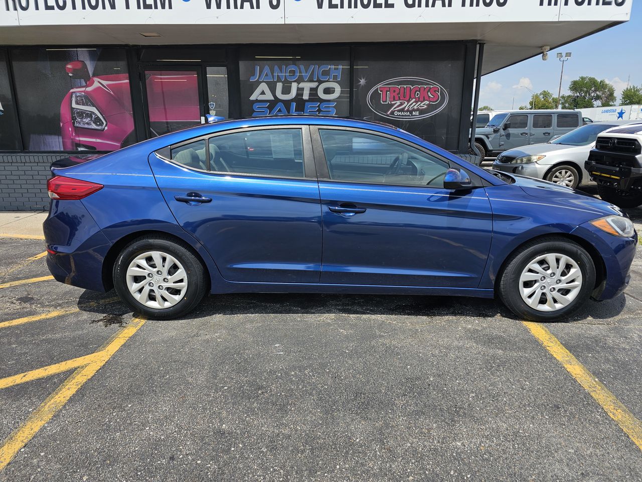 2017 Hyundai Elantra SE