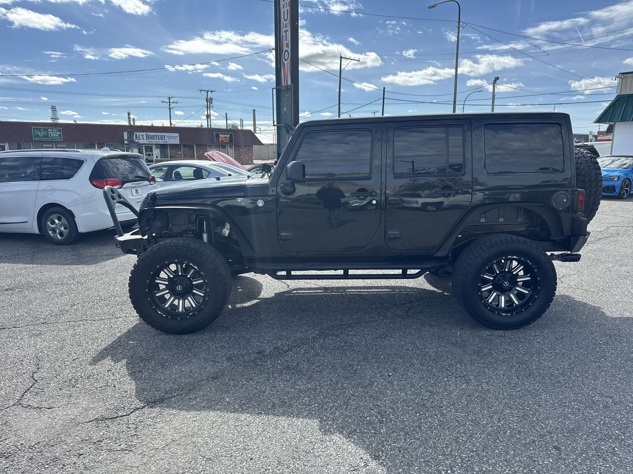2012 Jeep Wrangler Unlimited Sahara 4WD