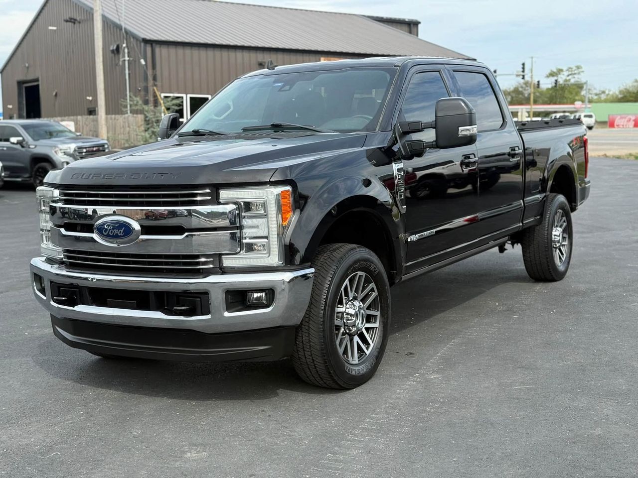 2019 Ford F-250 SD Lariat Crew Cab 4WD
