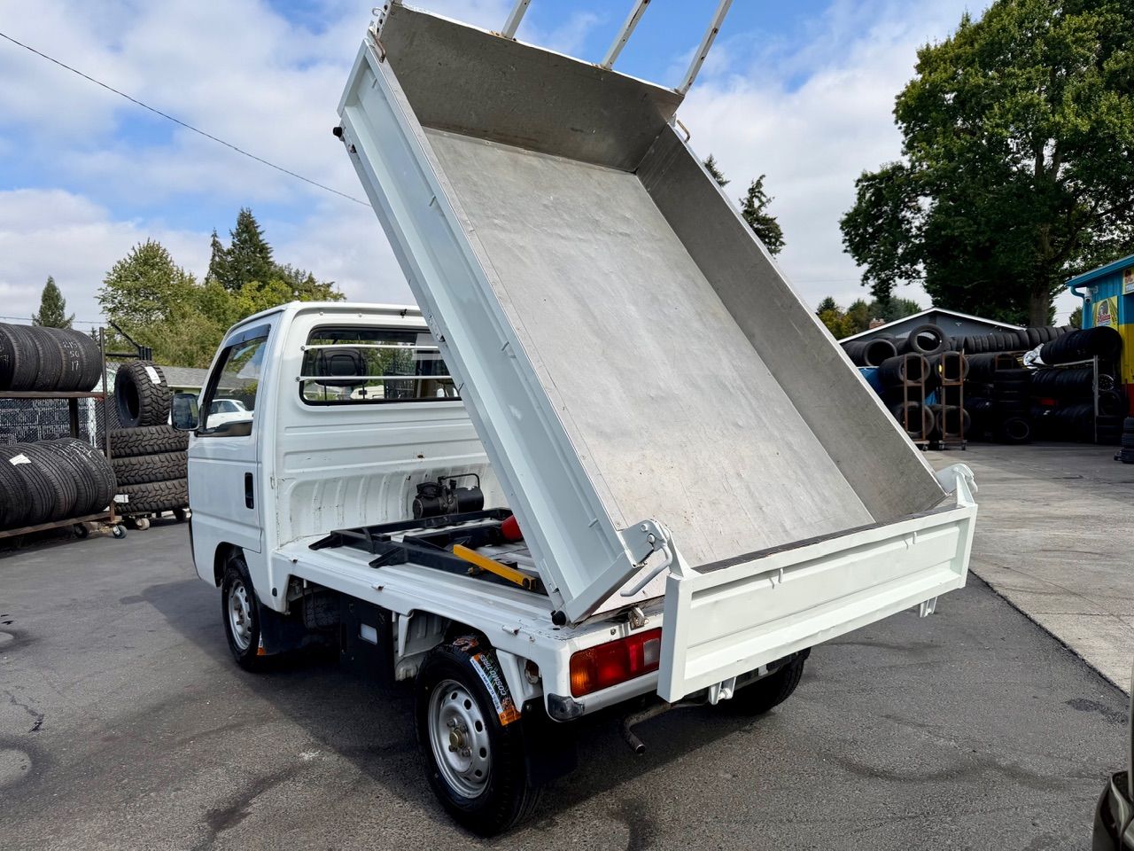 1994 Honda Acty HD Dump RealTime 4WD, Mid-Engine, AC, 5MT