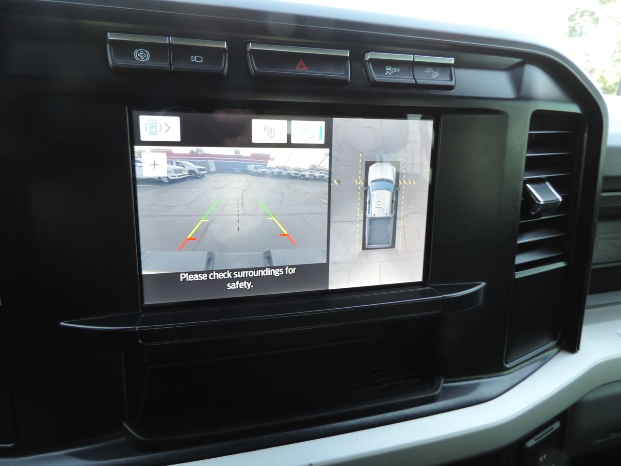 2023 Ford F-250 SD Crew Cab STX FX4 4WD