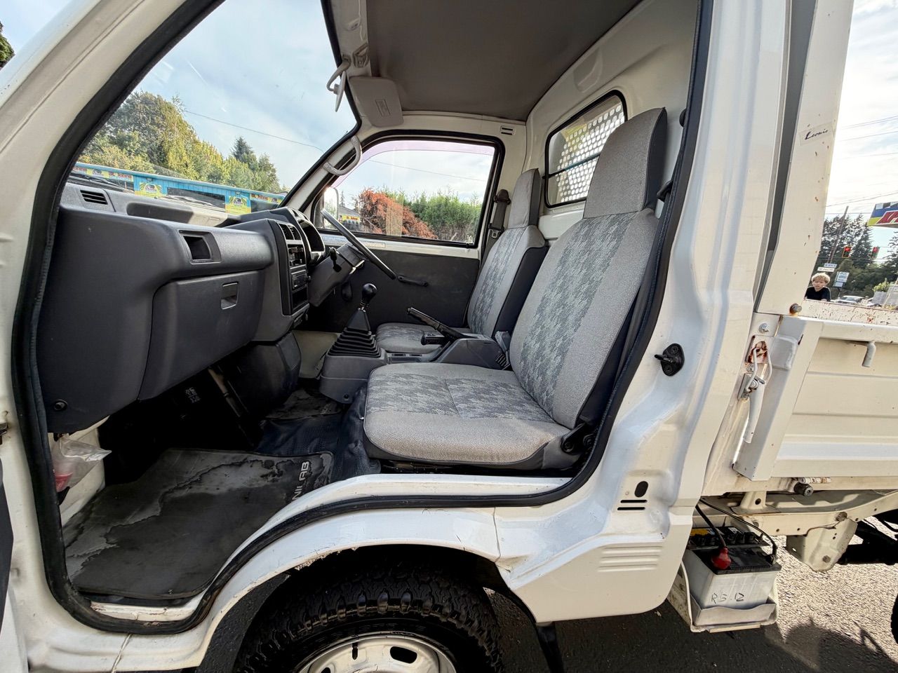 1995 Mitsubishi Minicab PTO HD Dump 4WD, 2Hi-4Hi-4Lo, PS, 5MT, LSD