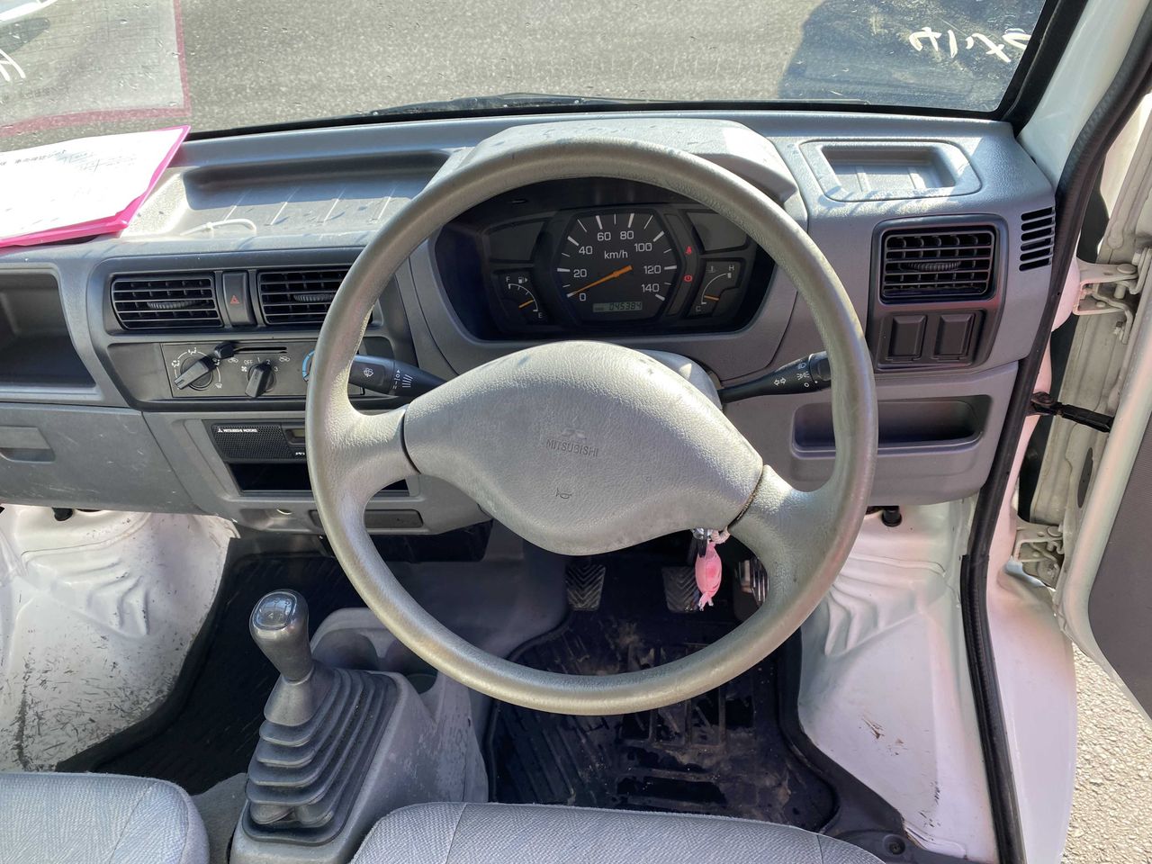 2001 Mitsubishi Minicab EFI Food Truck w/ Dual Windows, AC, PS, 5MT