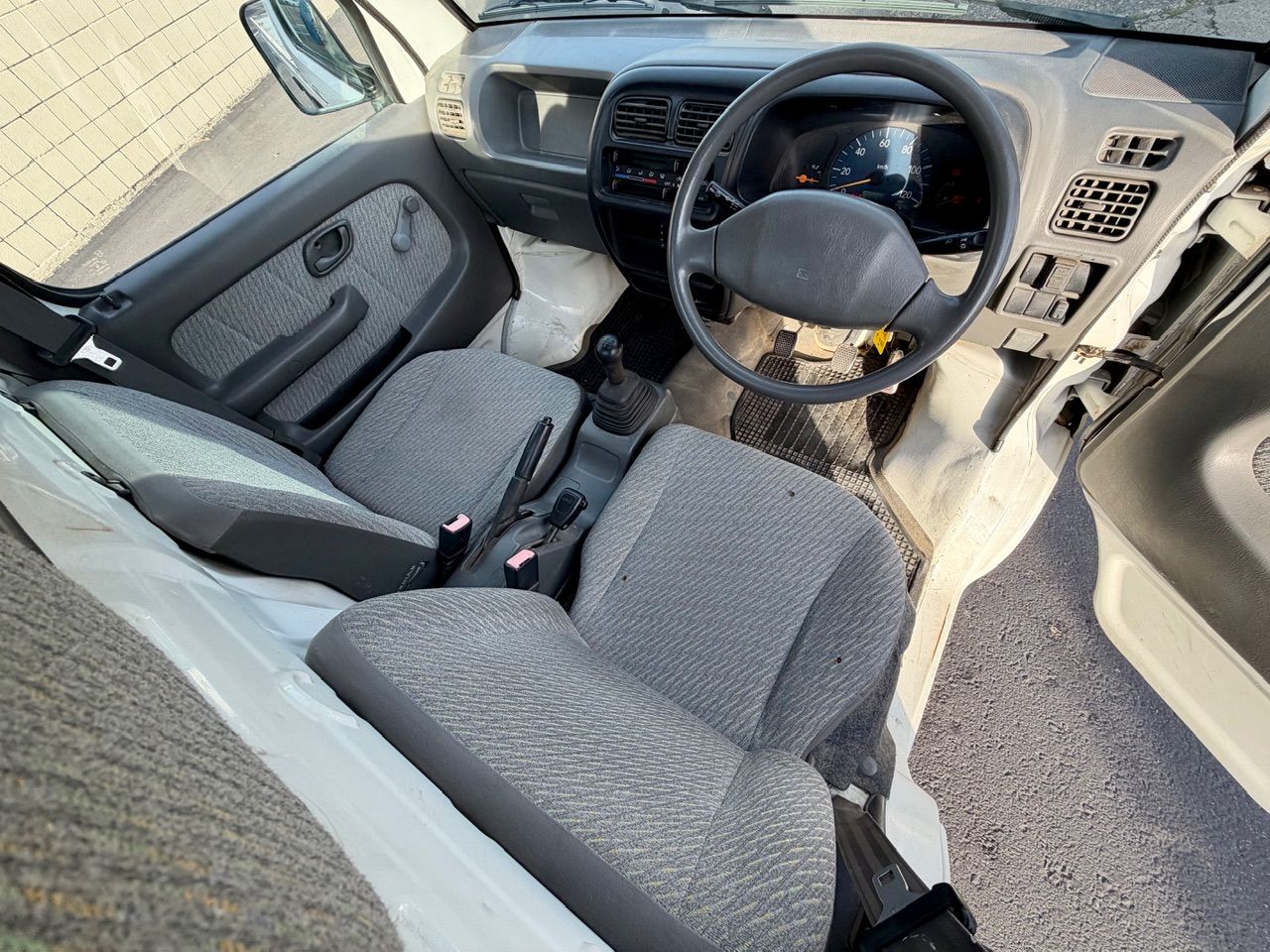 2000 Suzuki Carry SD Dump EFI 4WD, 2Hi-4Hi-4Lo, AC, 5MT, Difflock